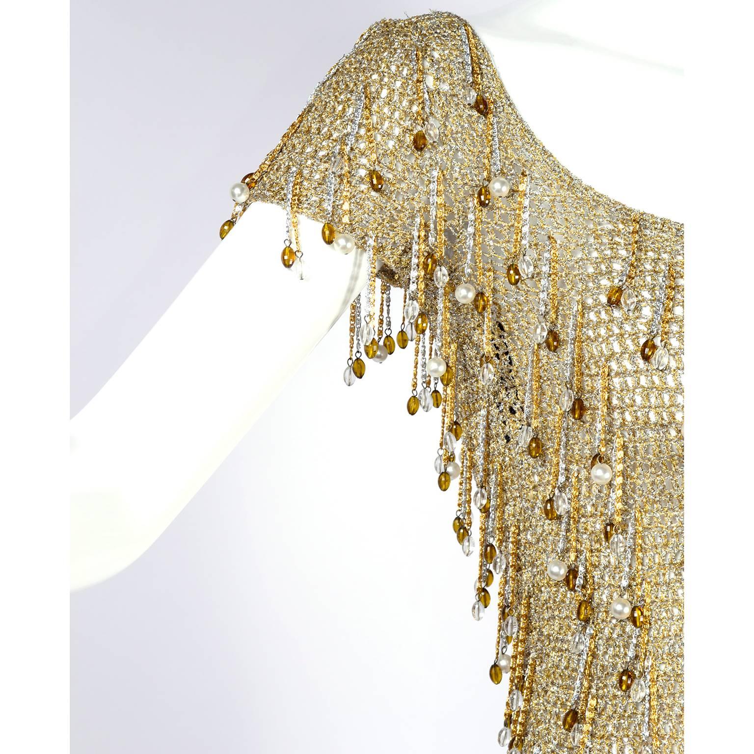 Loris Azzaro - Haut en crochet métallique argenté et or perlé avec chaînes, années 1970 en vente 2