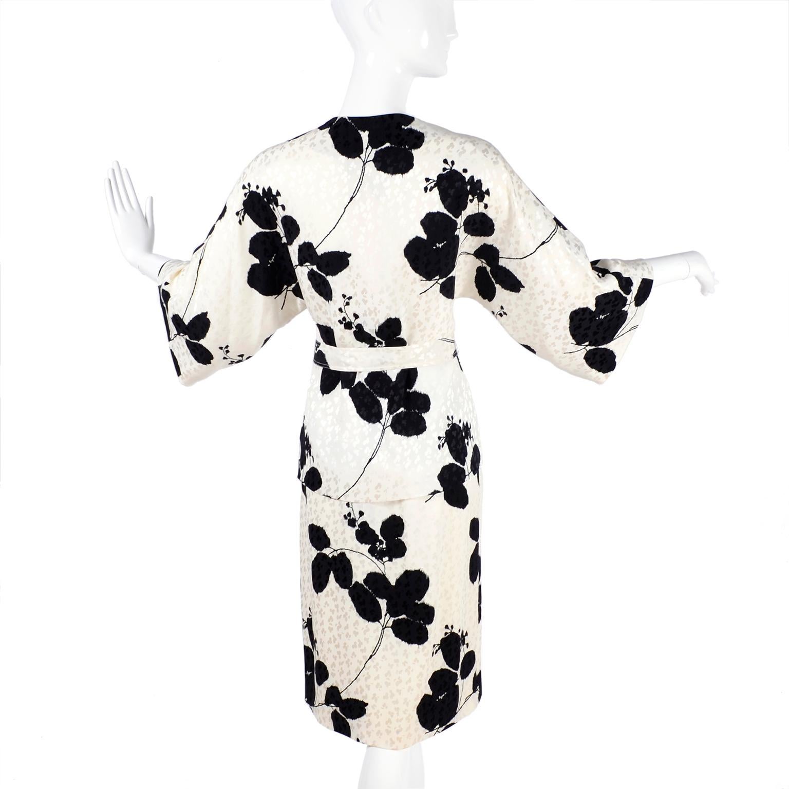 White I Magnin Silk Dress 2 Pc Black & Ivory Graphic Floral Print Kimono Sleeves