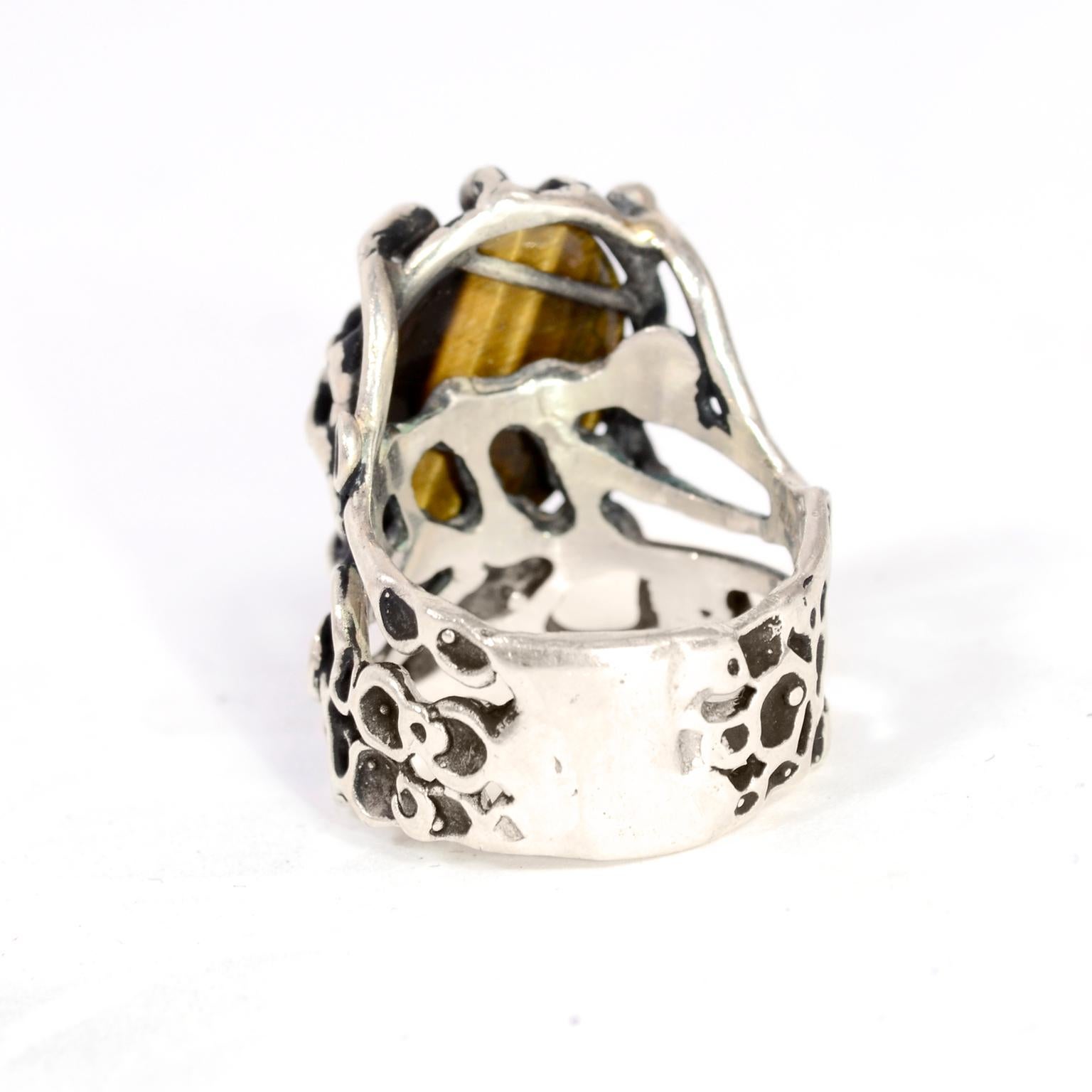 Lee Peck Modernist Brutalist Sterling Silver Ring W Tigers Eye Cabochon Size 10 In Excellent Condition In Portland, OR