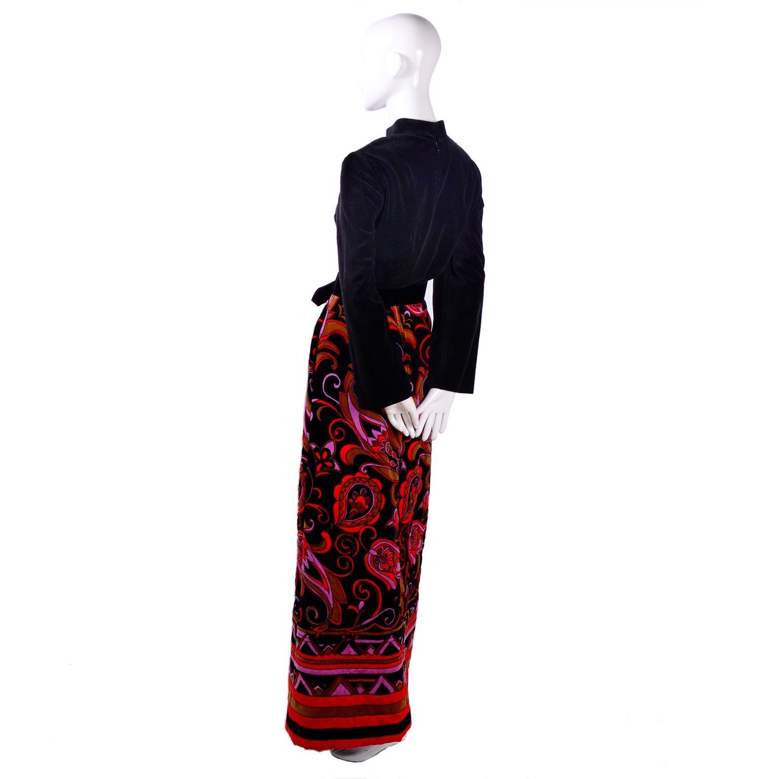 1960s Dynasty I Magnin Vintage Black Velvet Dress in Pink & Orange Floral Print 2
