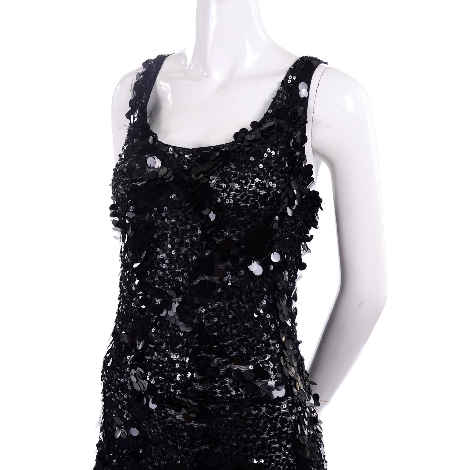 Women's Vintage Red Carpet Evening Dress w Black W Sequins & Paillettes Train & Bustle