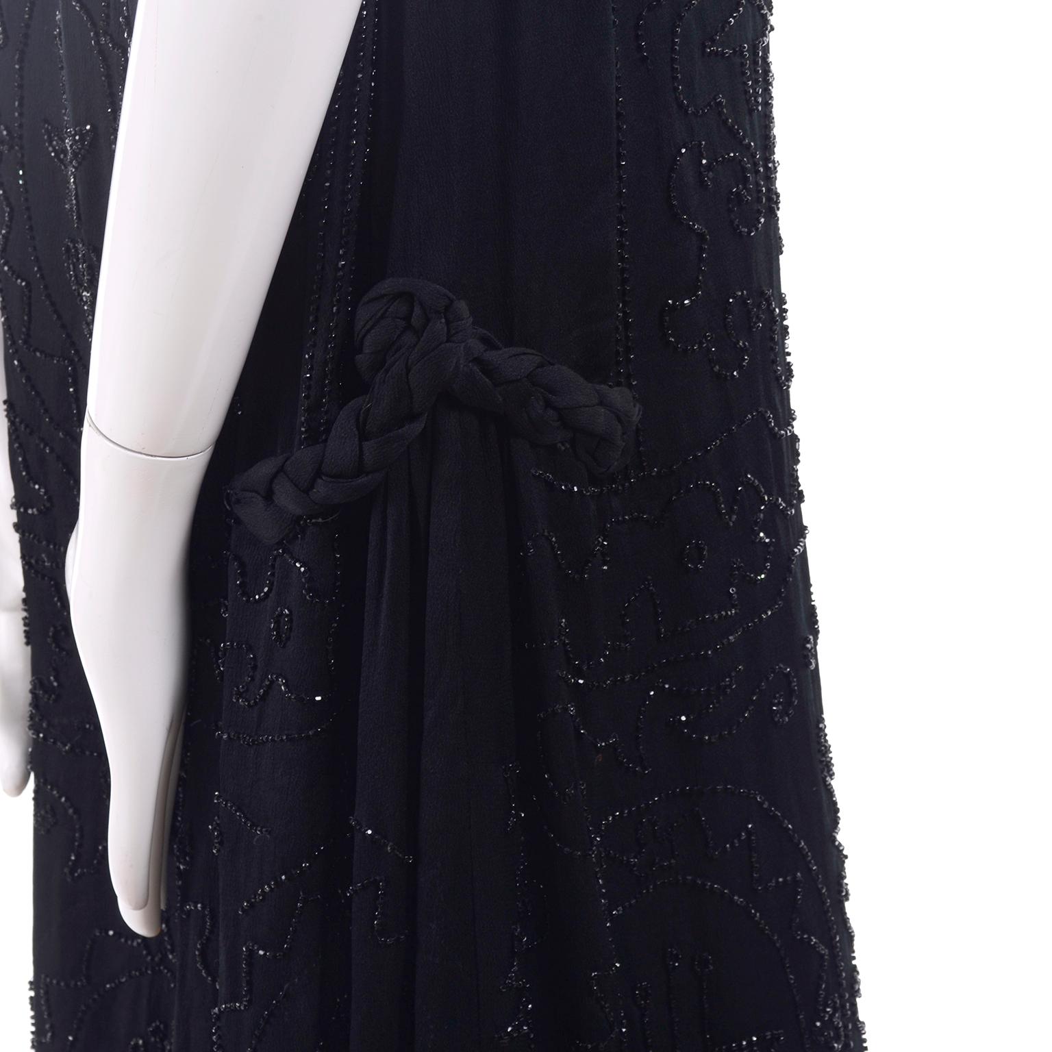 Allover Beaded Black Vintage Dress With Decorative Floral Pattern, 1920s  5