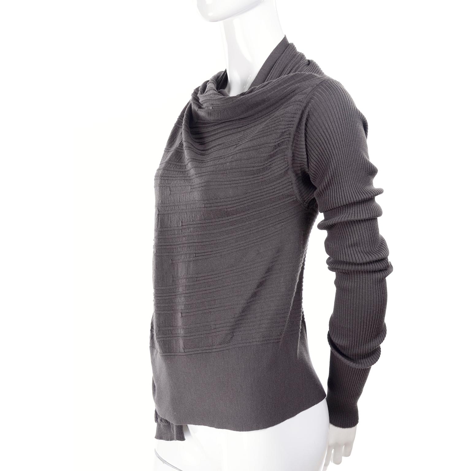 Kurzer Wickelpullover aus Wolle in Grau, Rick Owens Walrus Kollektion 2017 im Angebot 4