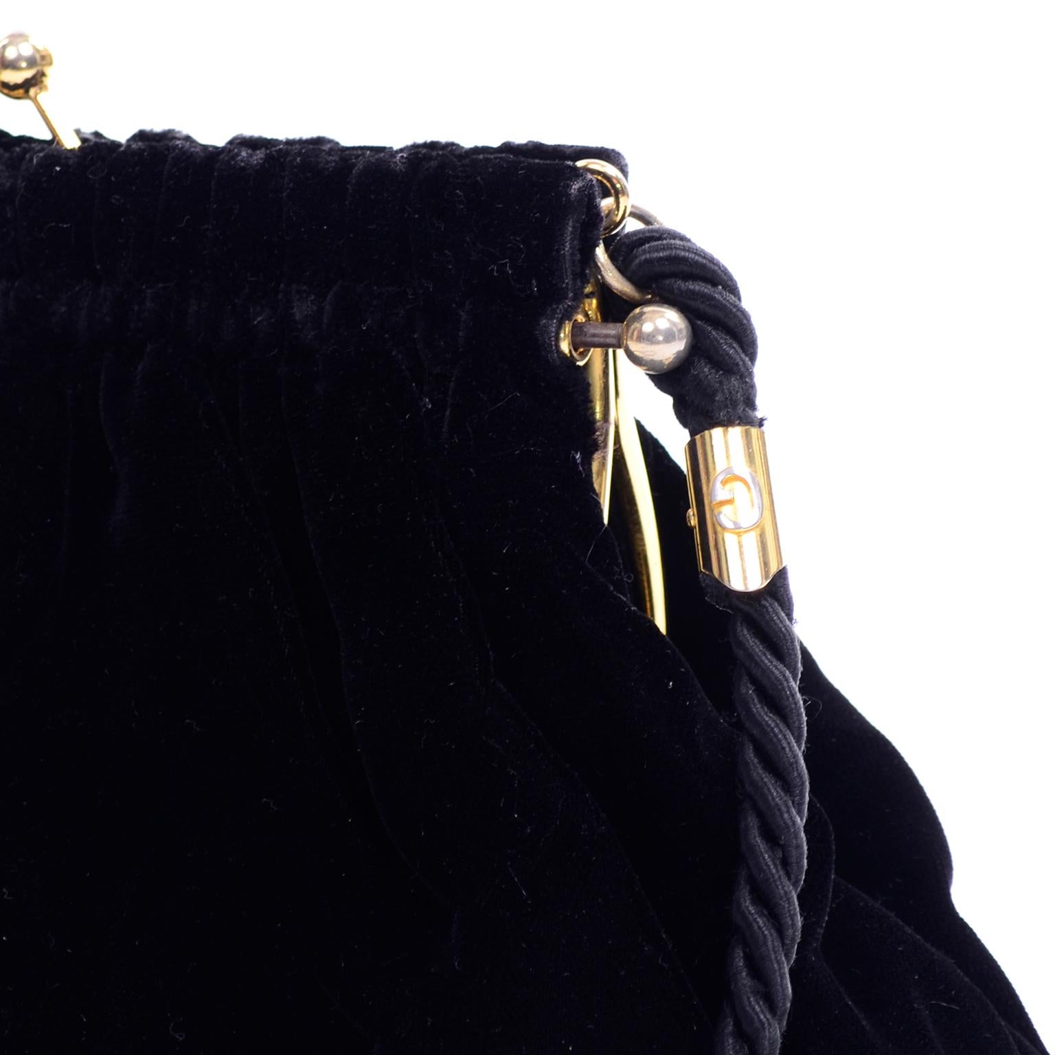 Gucci Handbag Vintage Black Velvet Evening Bag W/ Shoulder Strap 4