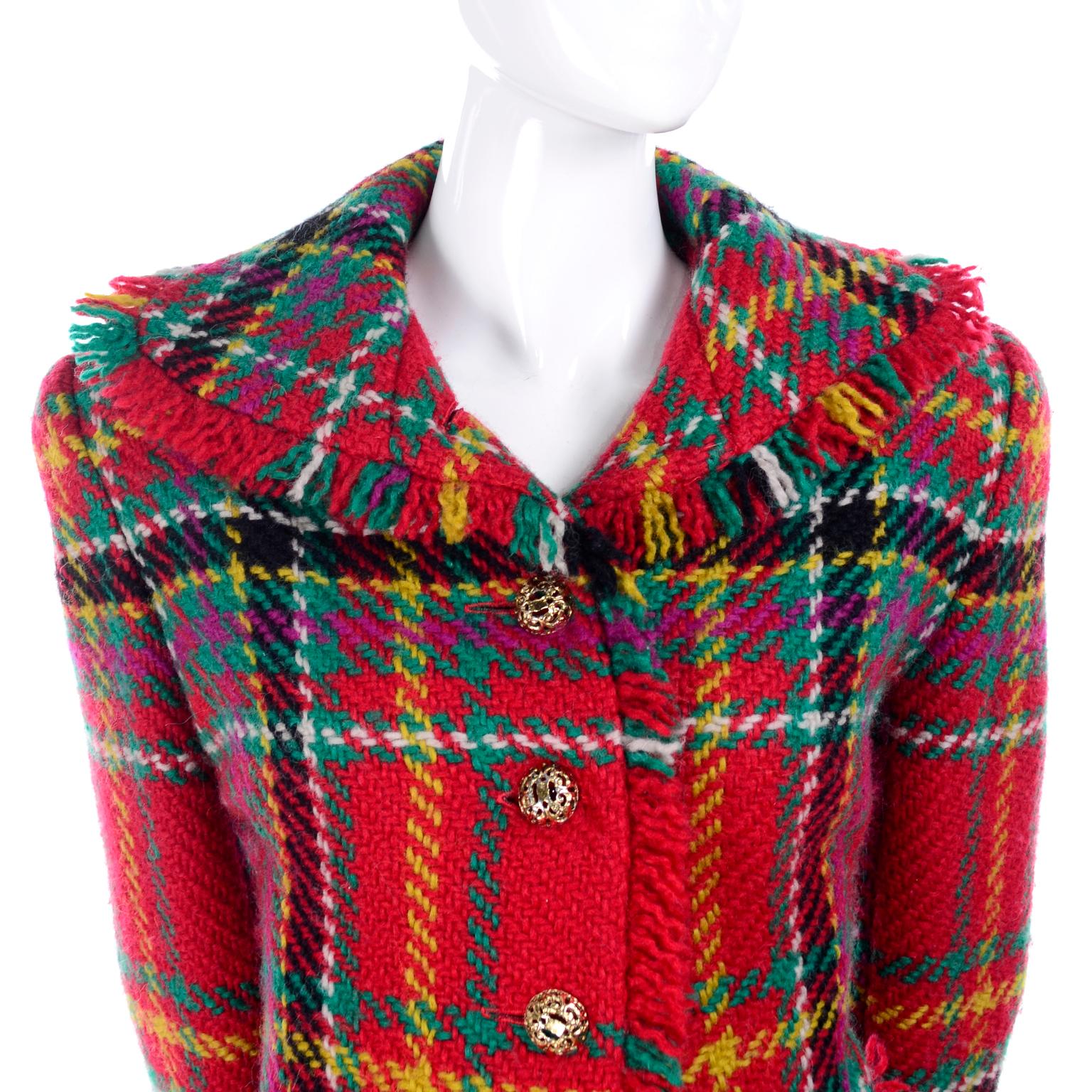 Oscar de la Renta Fall Runway 1991 / 1992 Red Tartan Plaid Skirt & Jacket Suit  In Excellent Condition In Portland, OR