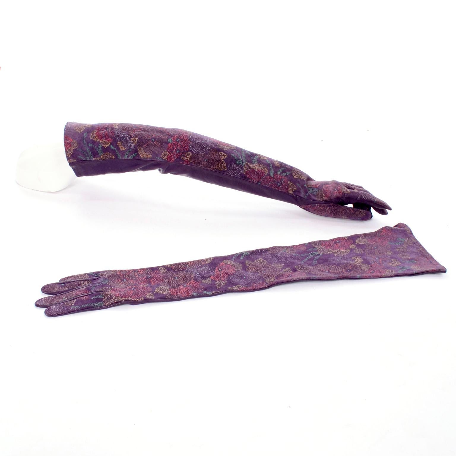 Women's Carlos Falchi Vintage Long Purple Leather Gloves w/ Pointillism Style Flowers For Sale