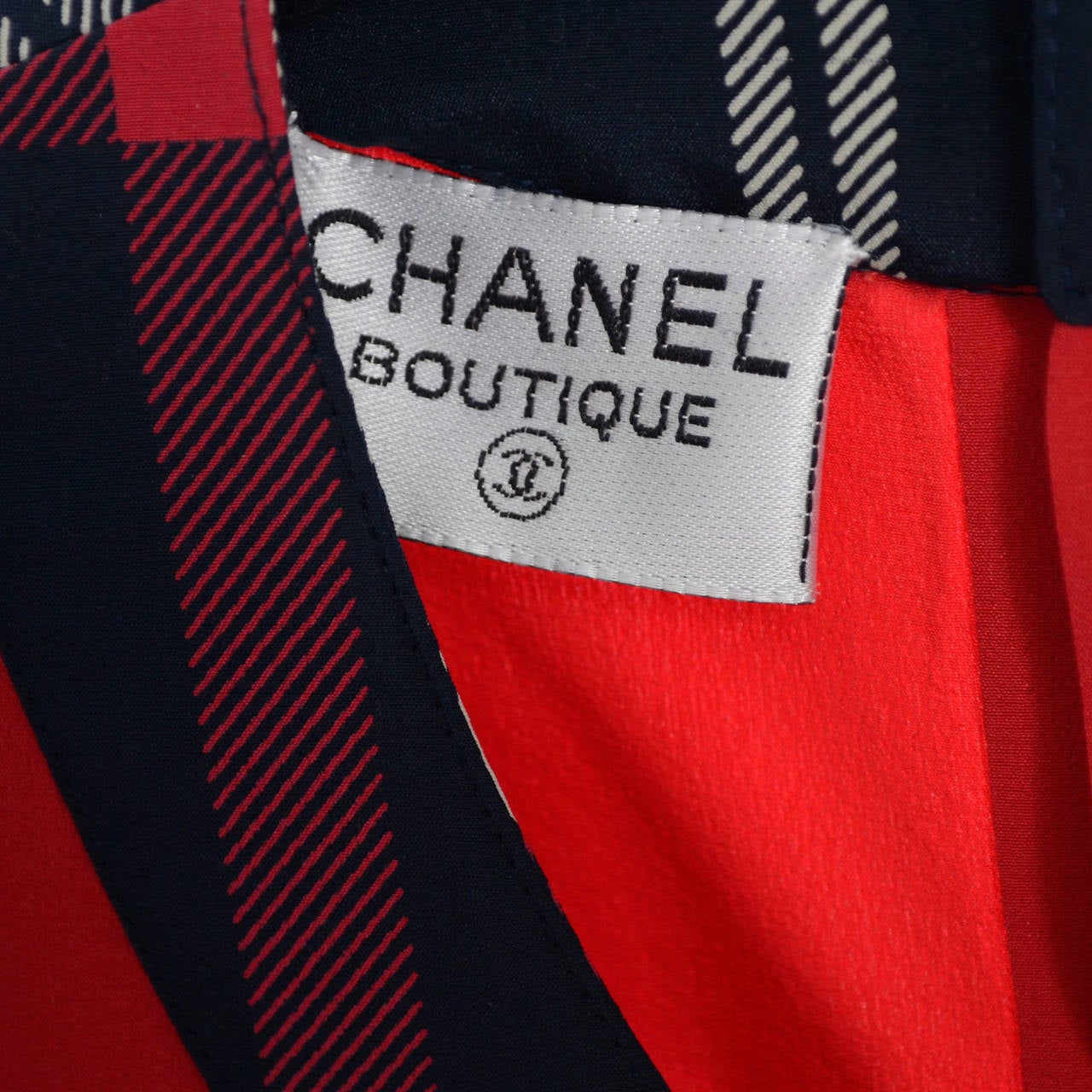 1985 Chanel Runway Tweed With Skirt Blazer & Silk Blouse Red White & Blue Plaid In Excellent Condition In Portland, OR