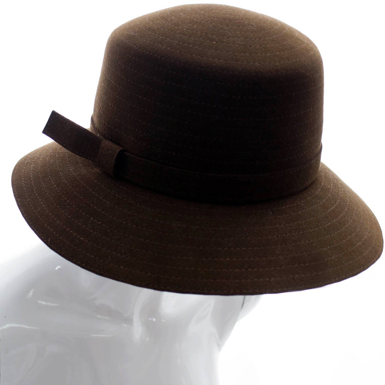 Givenchy Nouvelle Boutique Vintage 1970s Brown Fur Felt Hat  In Excellent Condition In Portland, OR