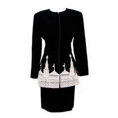 Retro Valentino Boutique Black Silk Velvet Skirt Suit Figural Lace City Skyline