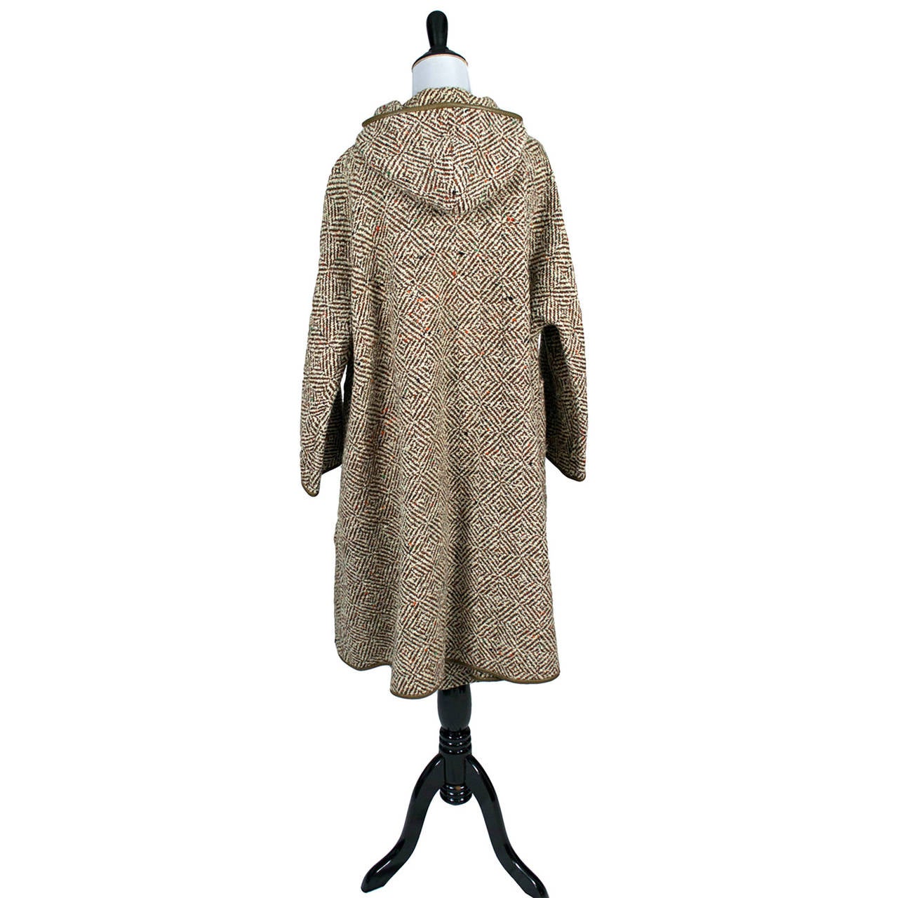 Bonnie Cashin Costume vintage des années 1960 - Manteau à capuche en tweed et jupe mince « Sills and Co » 1