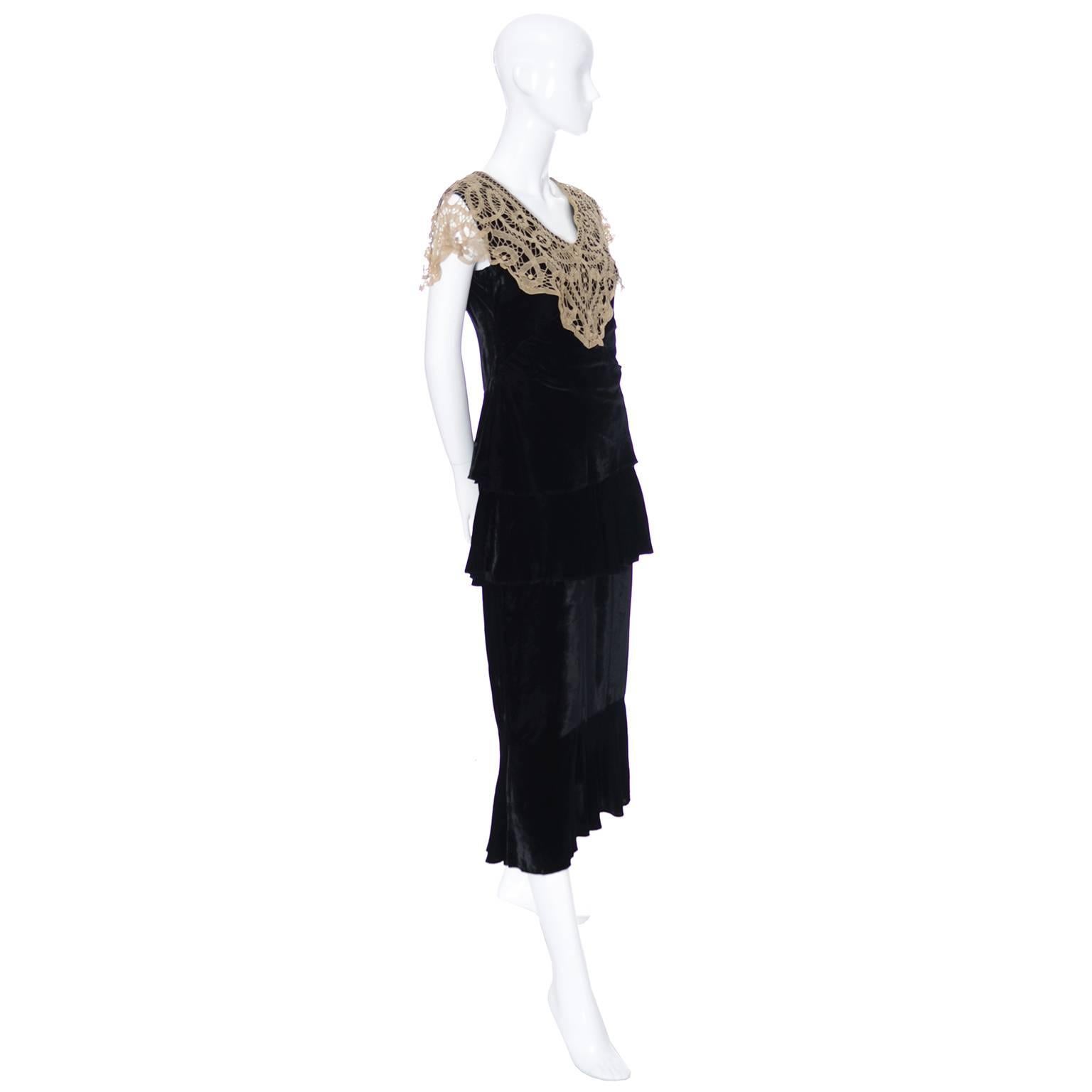 Black 1920s Vintage Dress and Opera Coat Ensemble Suit Outfit Velvet Lace