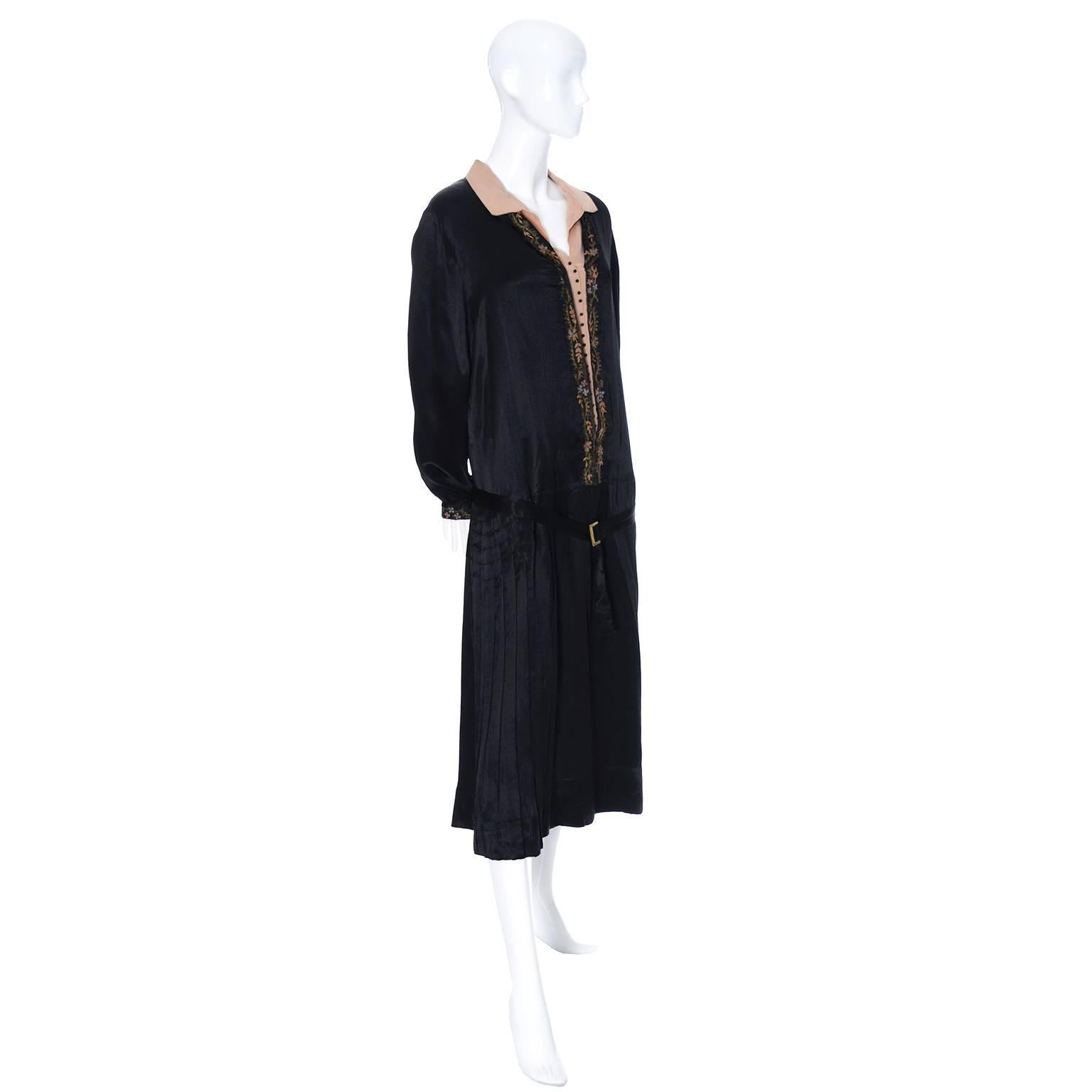 1920s Vintage Dress Black Silk Fine Floral Embroidery MOP Belt Buckle 44B 1