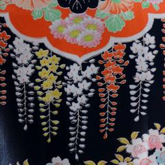 Fine Vintage Japanese Floral Print Silk Kimono Robe or Jacket