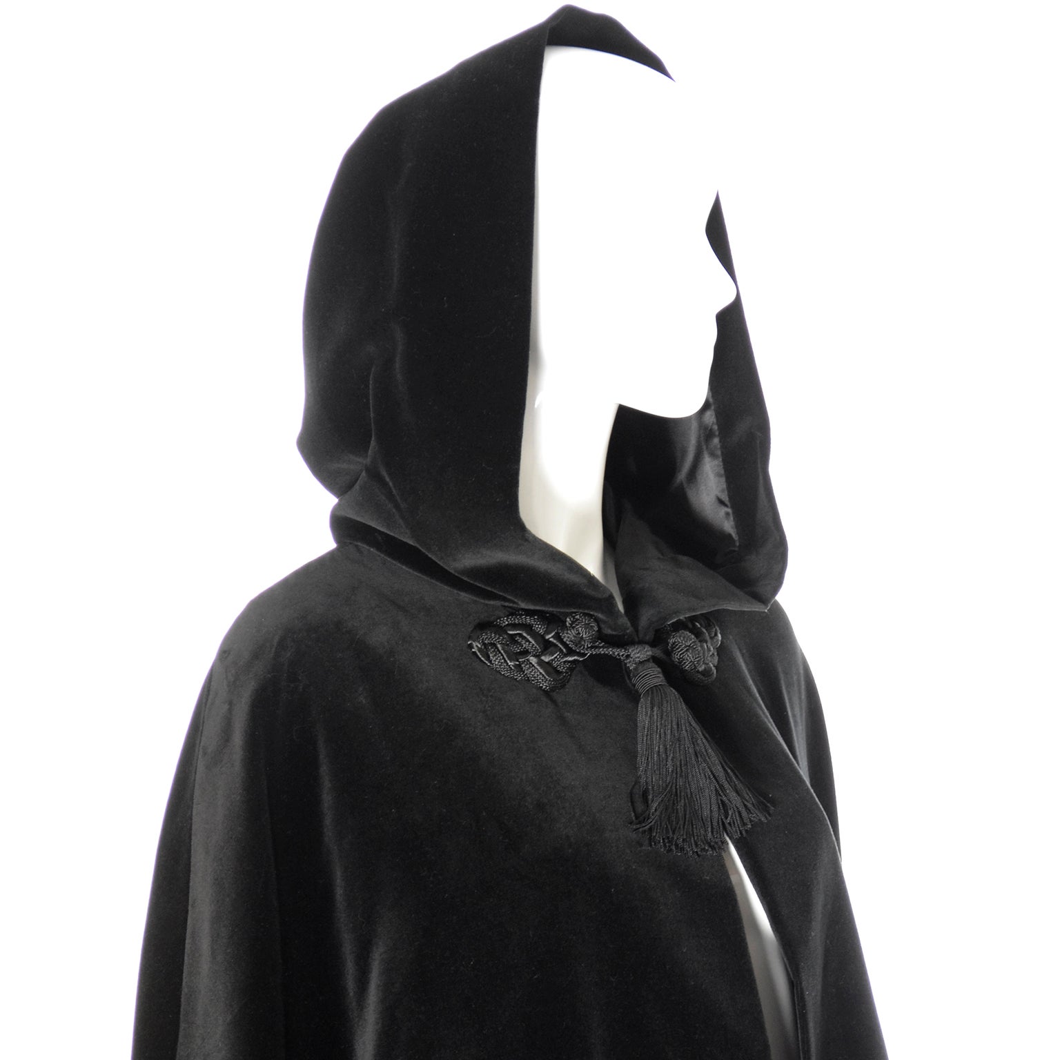 Yves saint laurent evening coat of black machine matelasse velvet clearance
