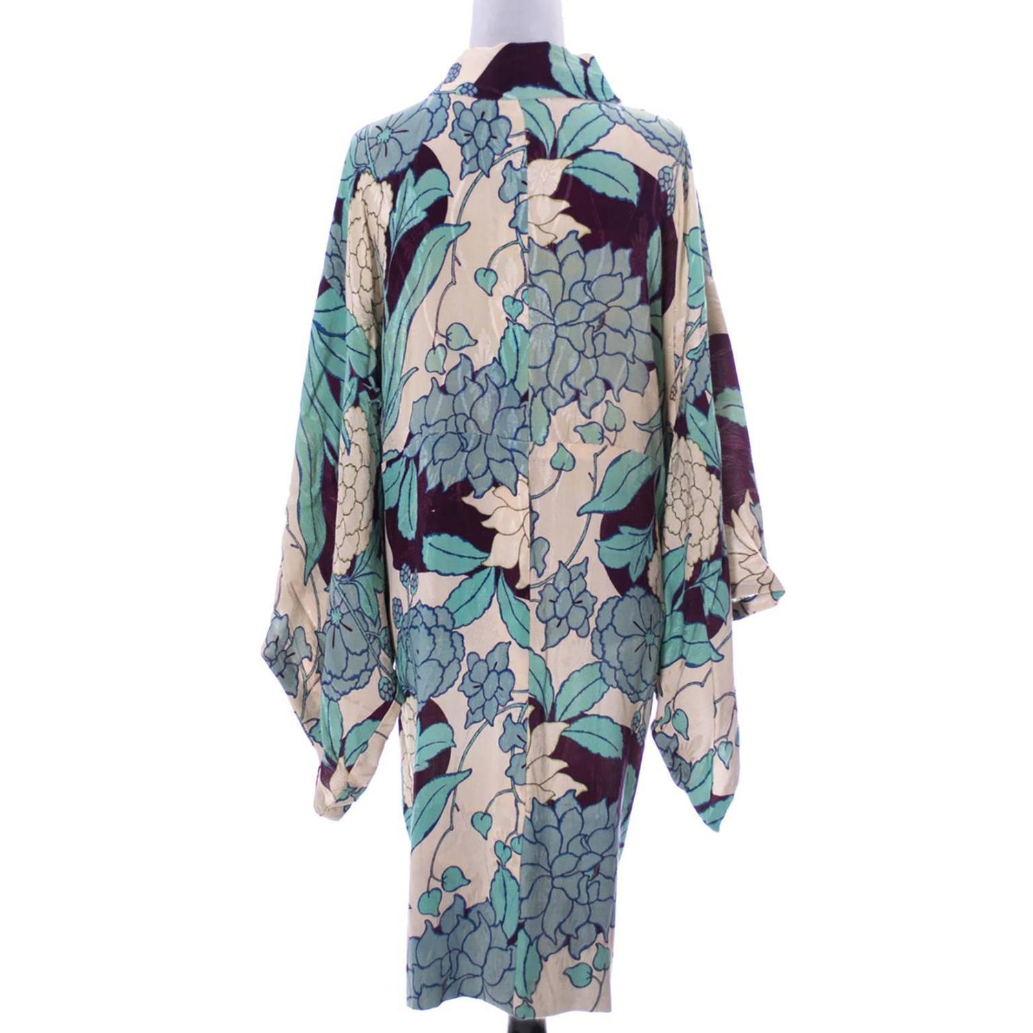 Silk Vintage Kimono Robe Hostess Gown 1920s 1930s Flowers For Sale at ...