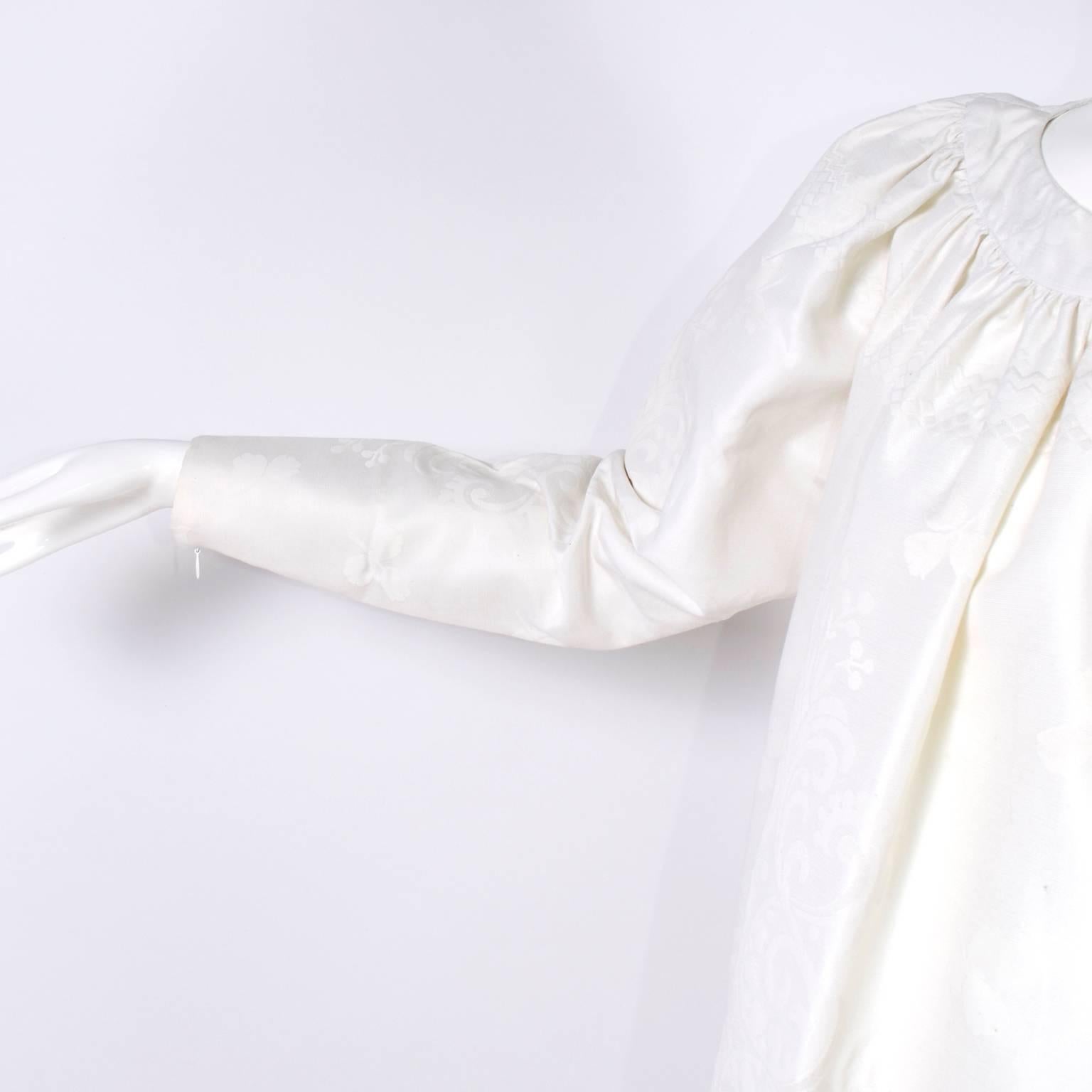 1980er Christian Lacroix Vintage Weiße Leinen- Damast-Tunika oder Kleid mit Original-Tag Damen im Angebot