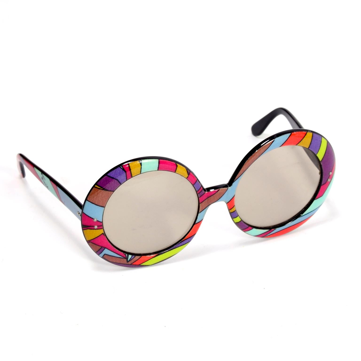 Emilio Pucci Vintage Oversized Round Colorful Print Sunglasses  In Excellent Condition In Portland, OR