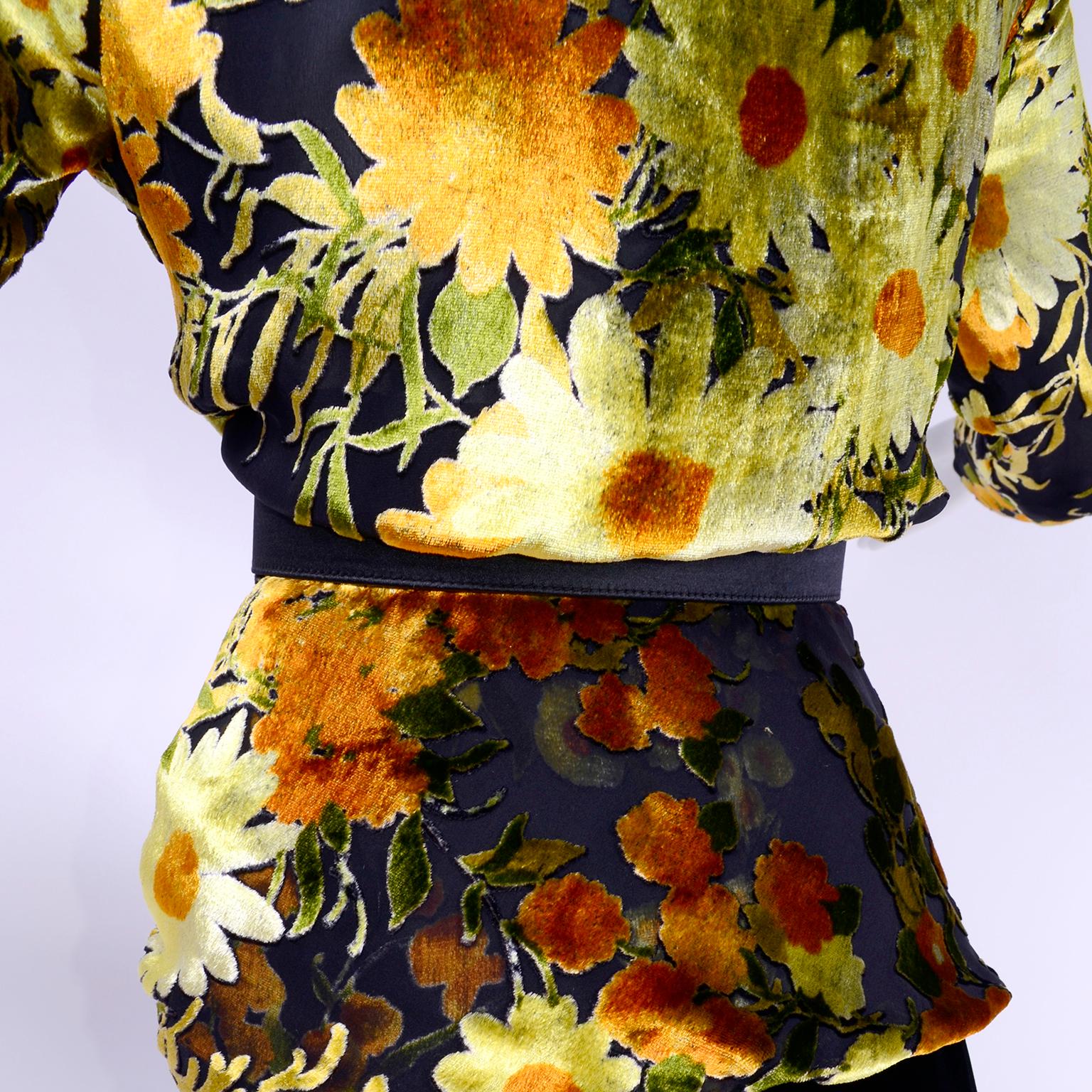 Black velvet skirt yellow hotsell