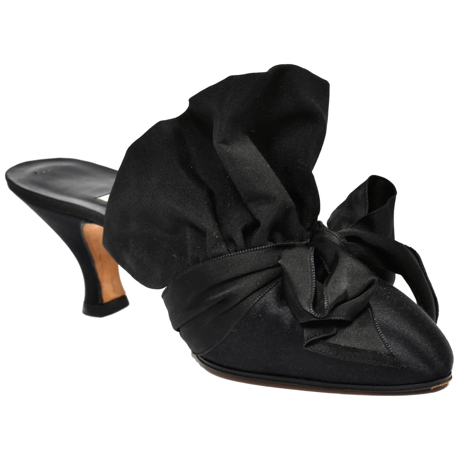  Rare Vintage Manolo Blahnik Black Ruffled Satin Bow Shoes Mules Size 39.5 1