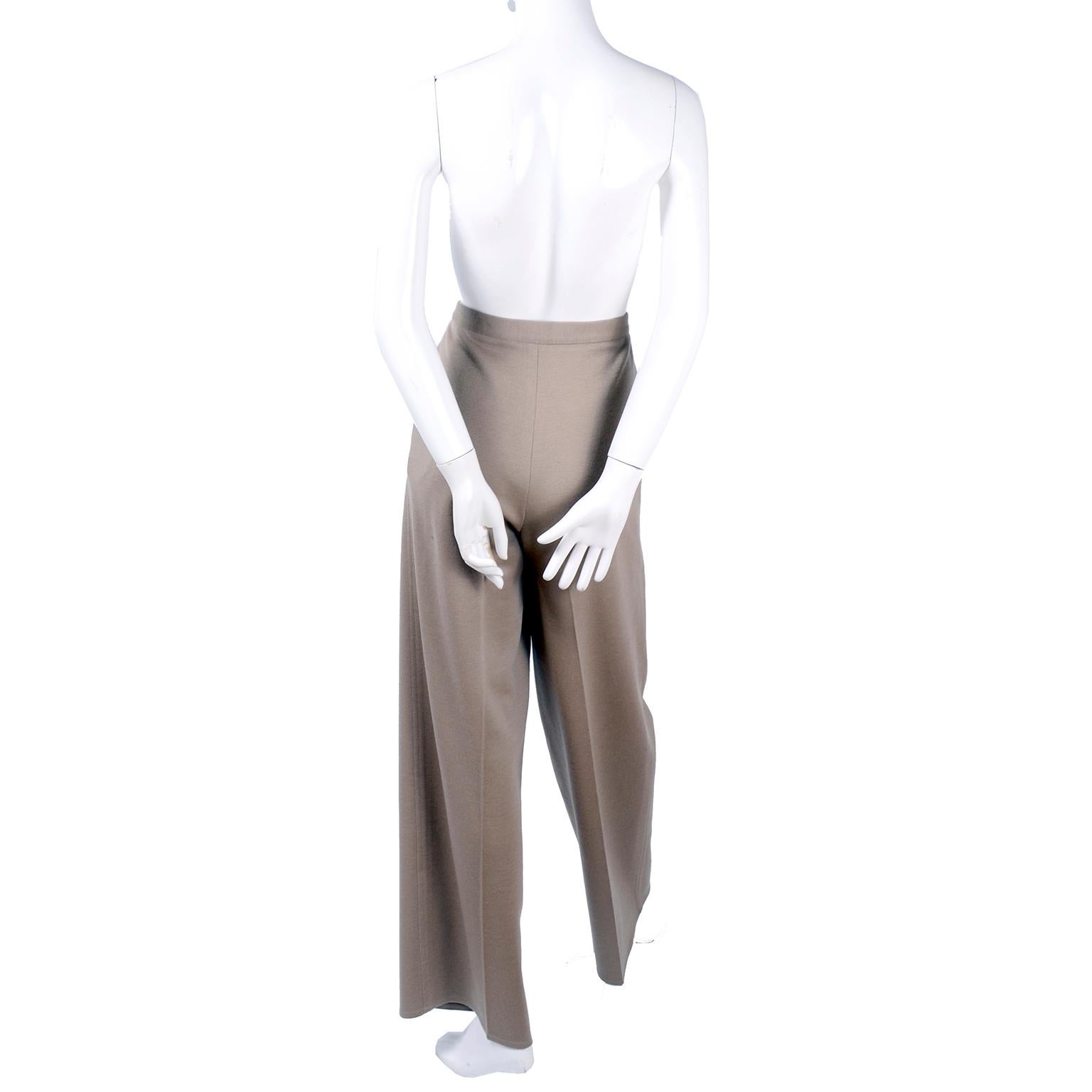 Sonia Rykiel Paris Vintage Beige Wool Trousers Coat and Scarf Pants Suit  For Sale 3