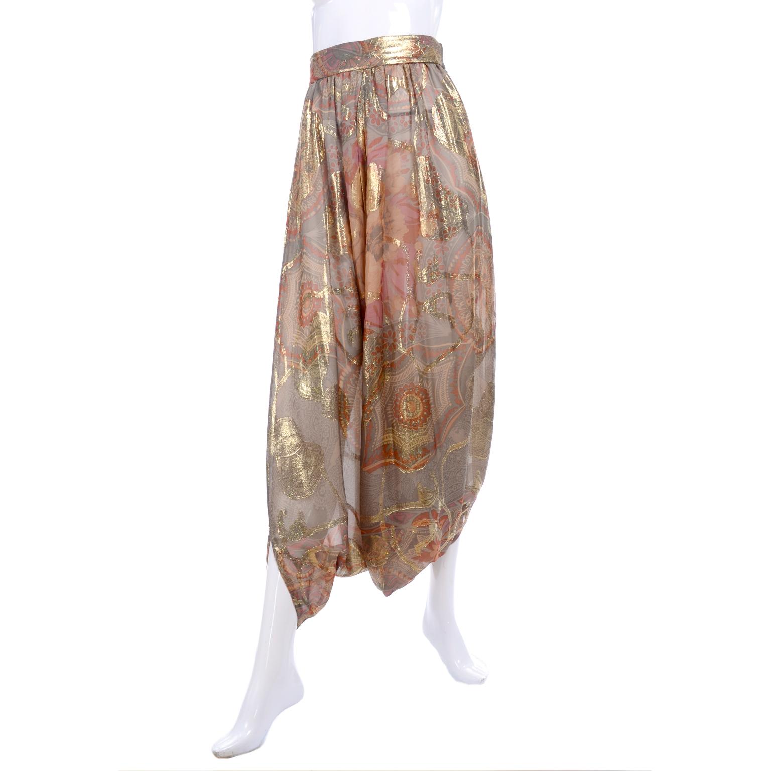 Women's Mary McFadden Couture Evening Gold Lame Print Harem Pants & Gold Lace Zip Top  For Sale