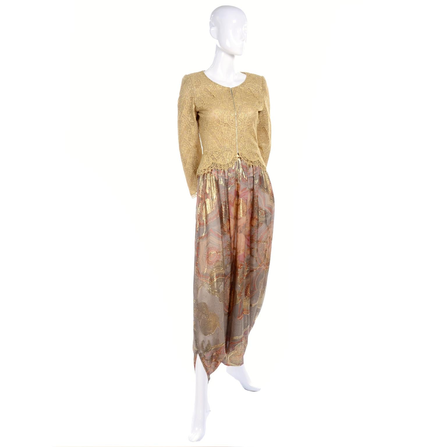 Mary McFadden Couture Evening Gold Lame Print Harem Pants & Gold Lace Zip Top  In Excellent Condition For Sale In Portland, OR