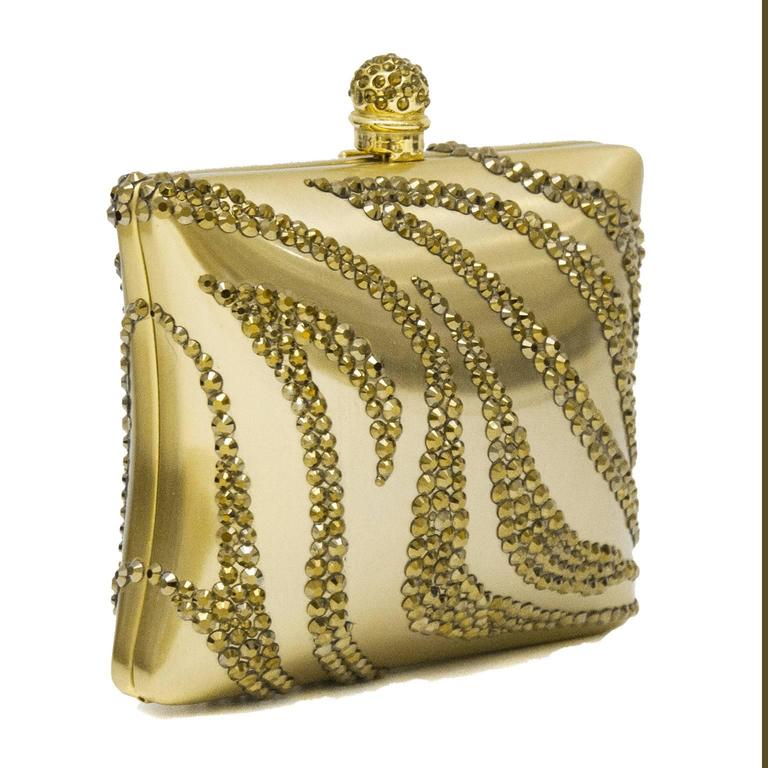 gold hard clutch