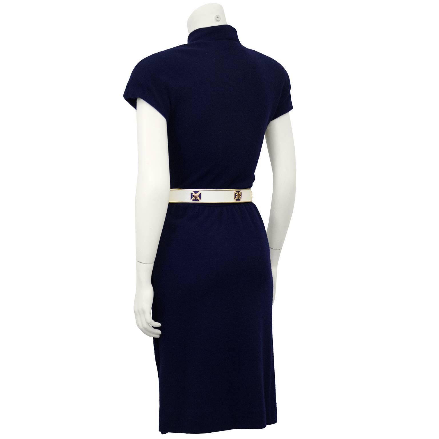 belt for navy blue dress
