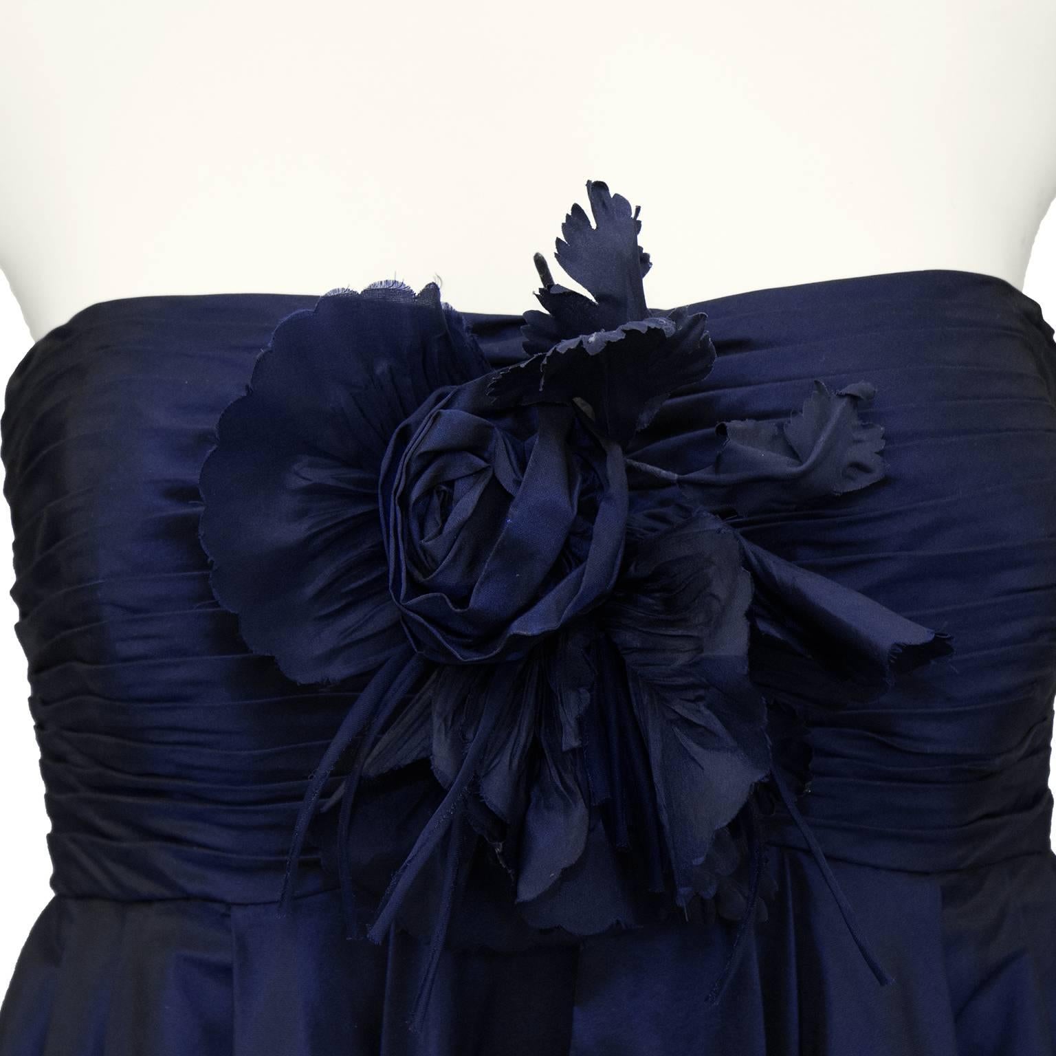 1990's Bill Blass Navy Blue Taffeta Cocktail Dress In Excellent Condition For Sale In Toronto, Ontario