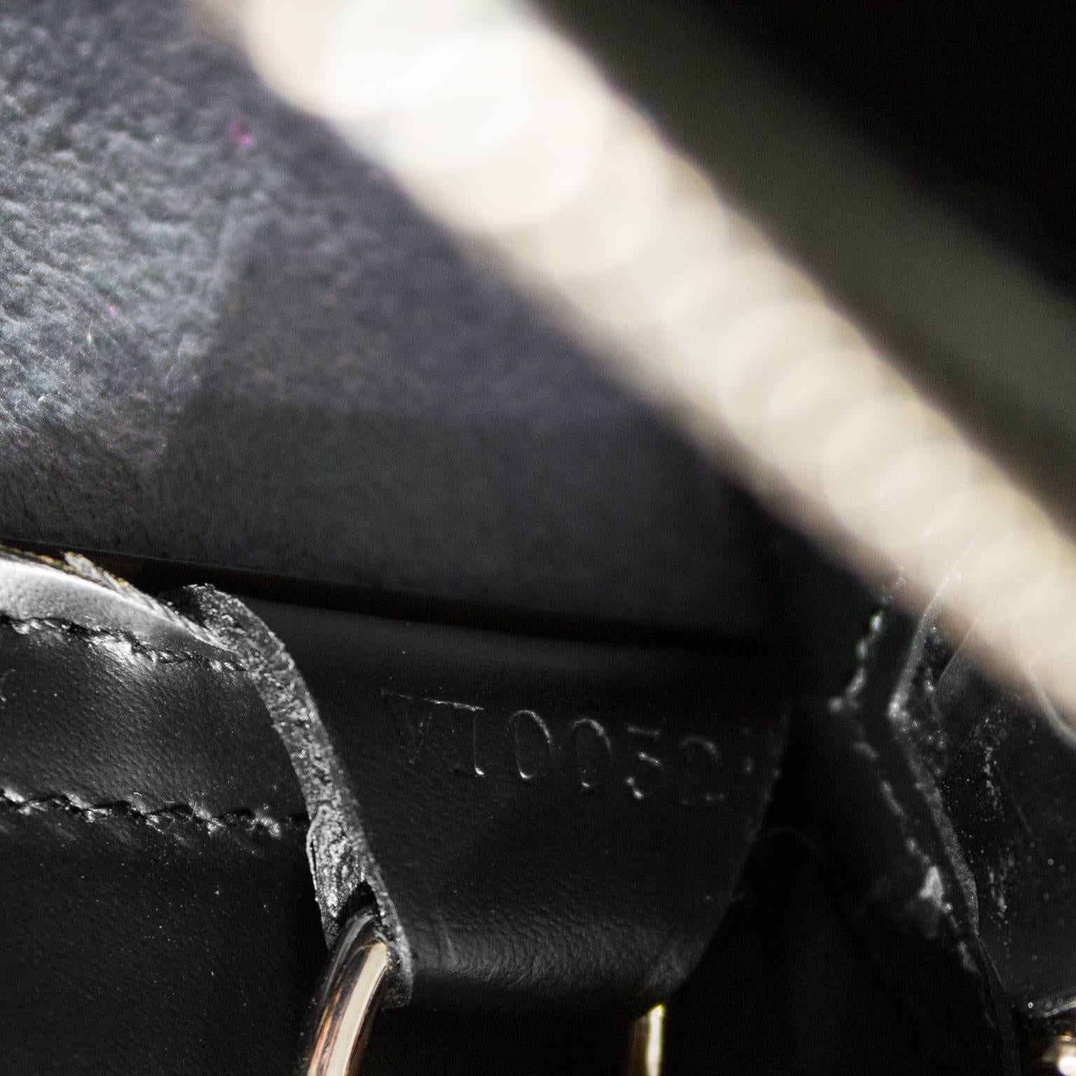 1990s Louis Vuitton Black Epi Leather 'Z' Gemeaux Tote Bag 2
