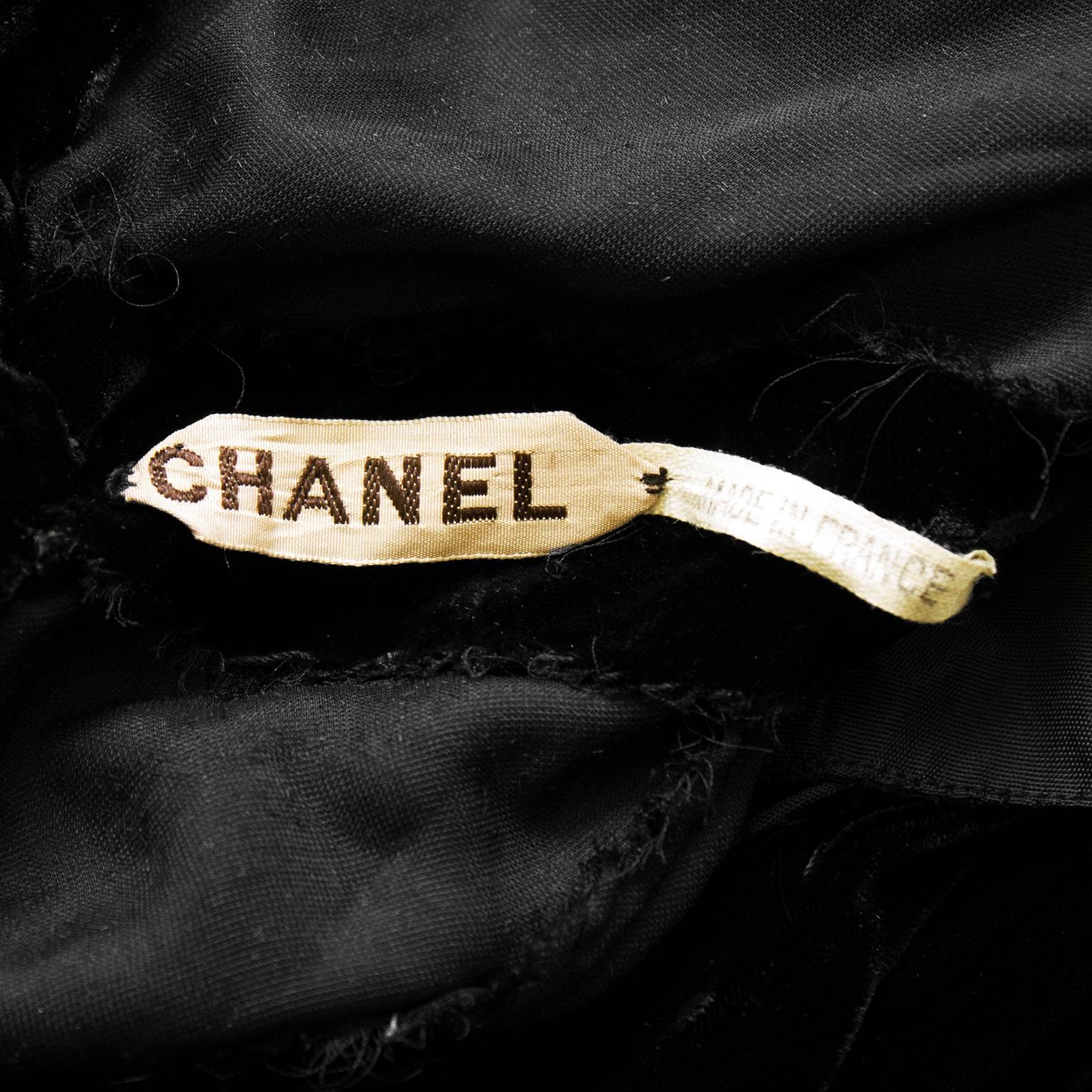 1930's Chanel Haute Couture Black Velvet Halter Gown 2