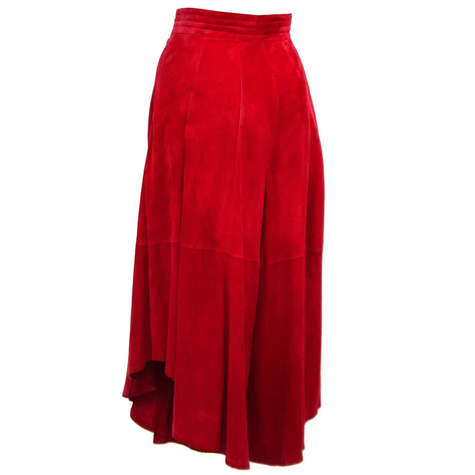 1980s Gianfranco Ferre Red Suede Culottes In Excellent Condition In Toronto, Ontario
