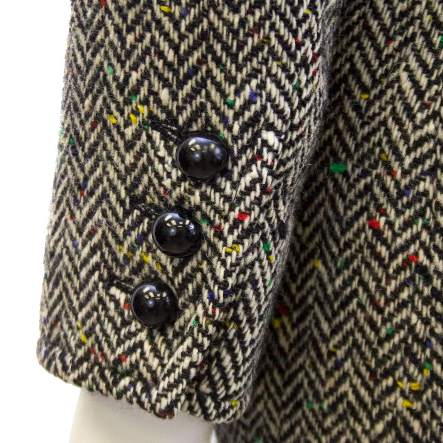 1980s Black and White Herringbone Wool Jacket with Color Specks  In Excellent Condition In Toronto, Ontario