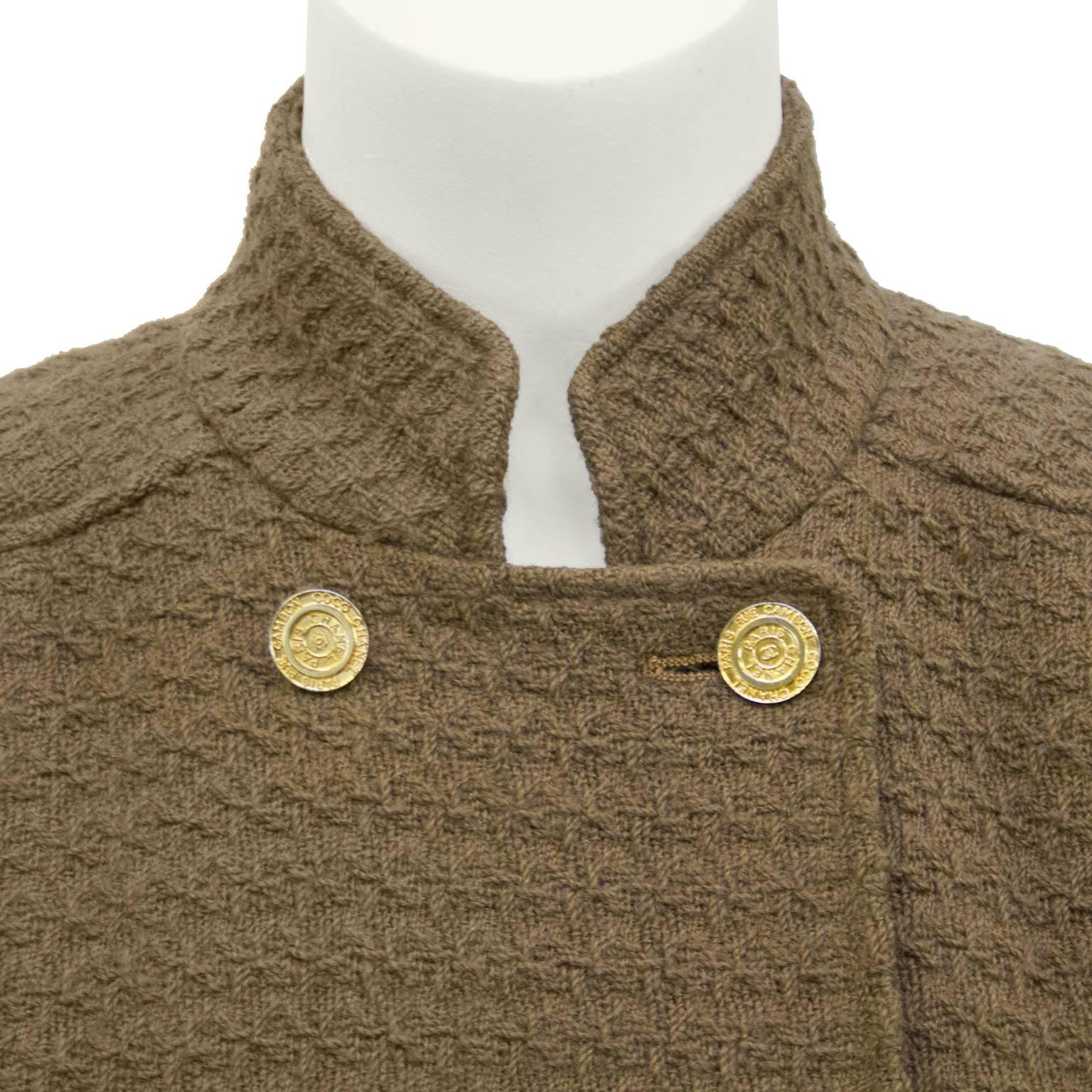 Women's 1990s Chanel Brown Double Breasted Boucle Jacket 