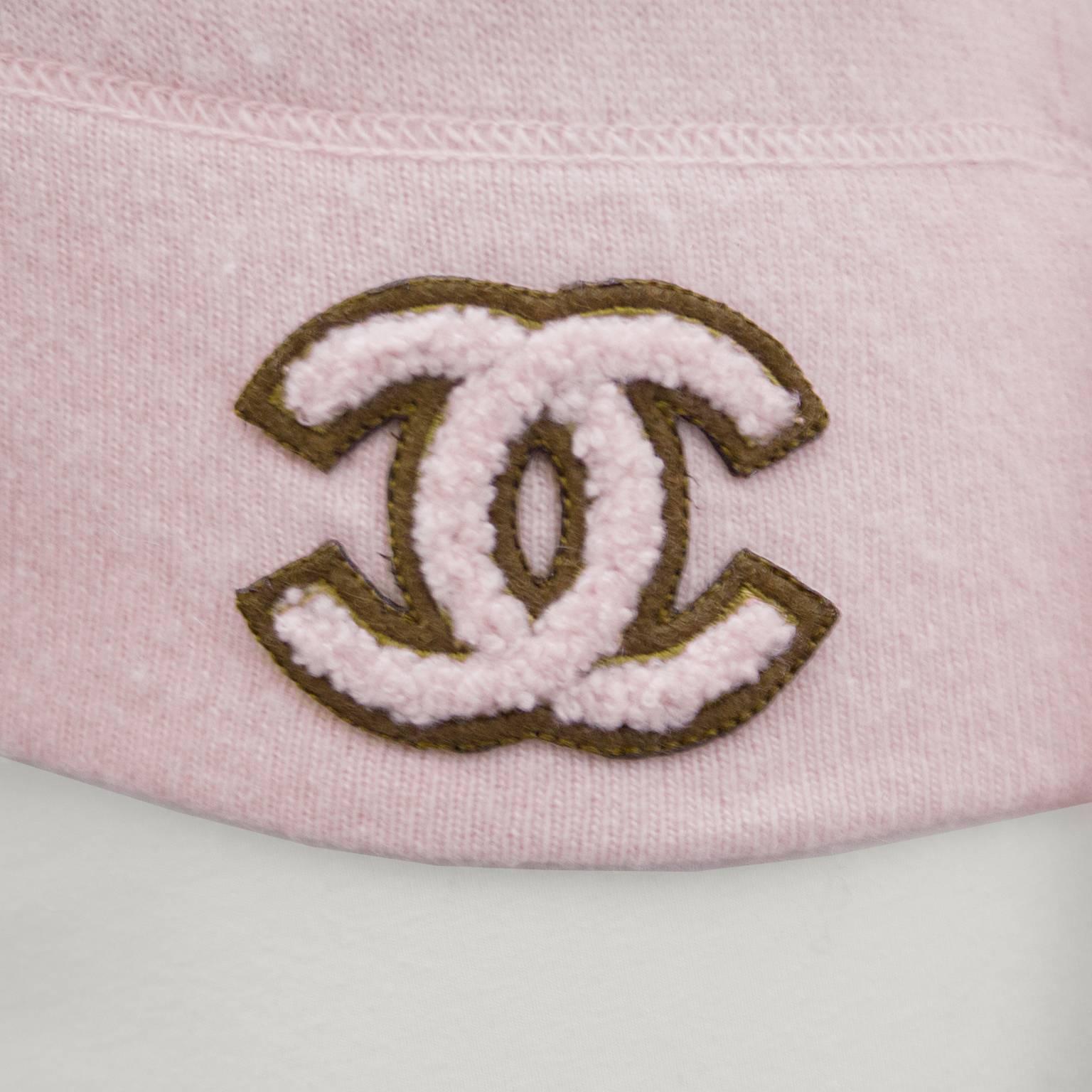 Autumn 2001 Light Pink Chanel Cashmere Twinset  1