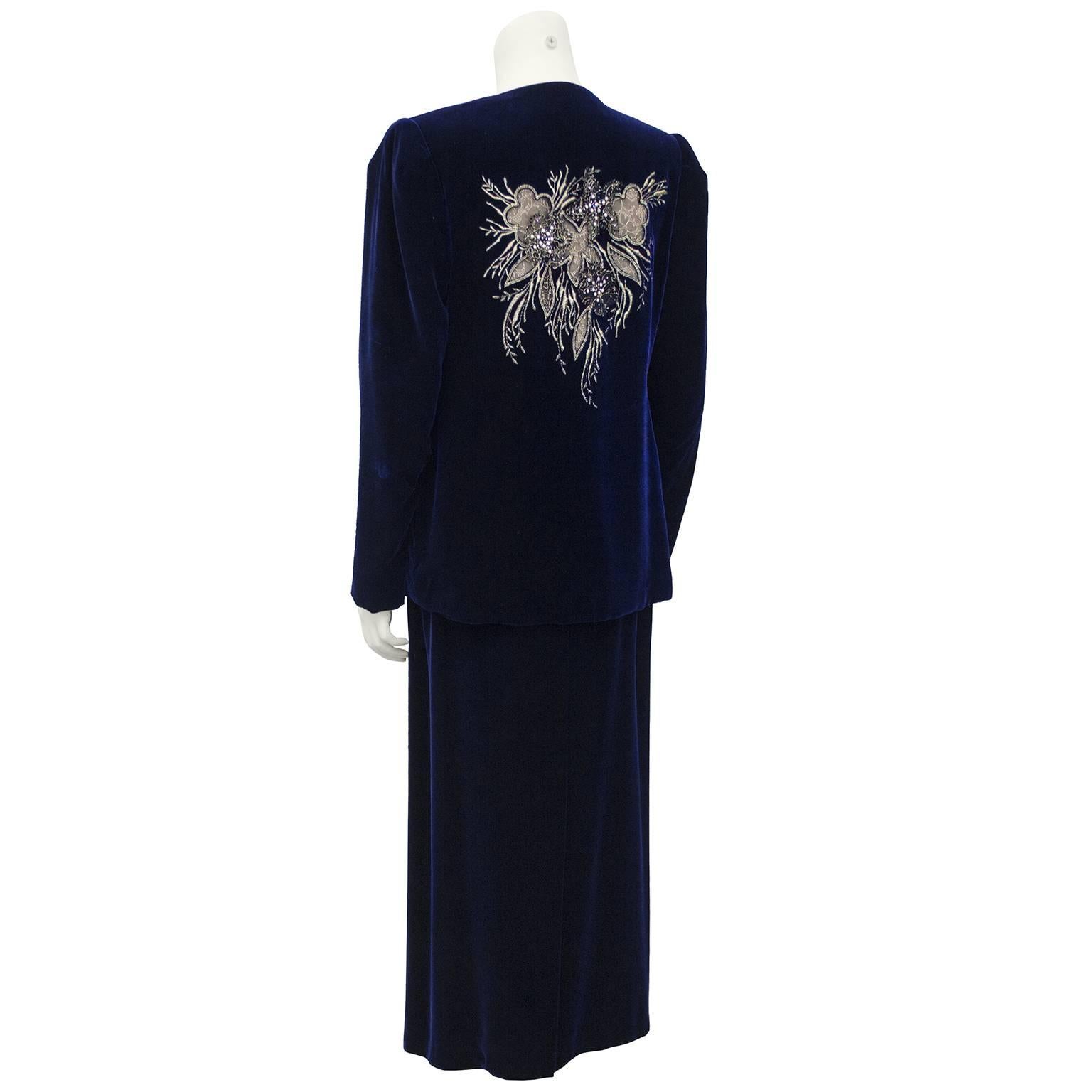 1970s Maggie Reeves Demi Couture Navy Blue Velvet and Silk 3 pc. Ensemble  In Good Condition For Sale In Toronto, Ontario