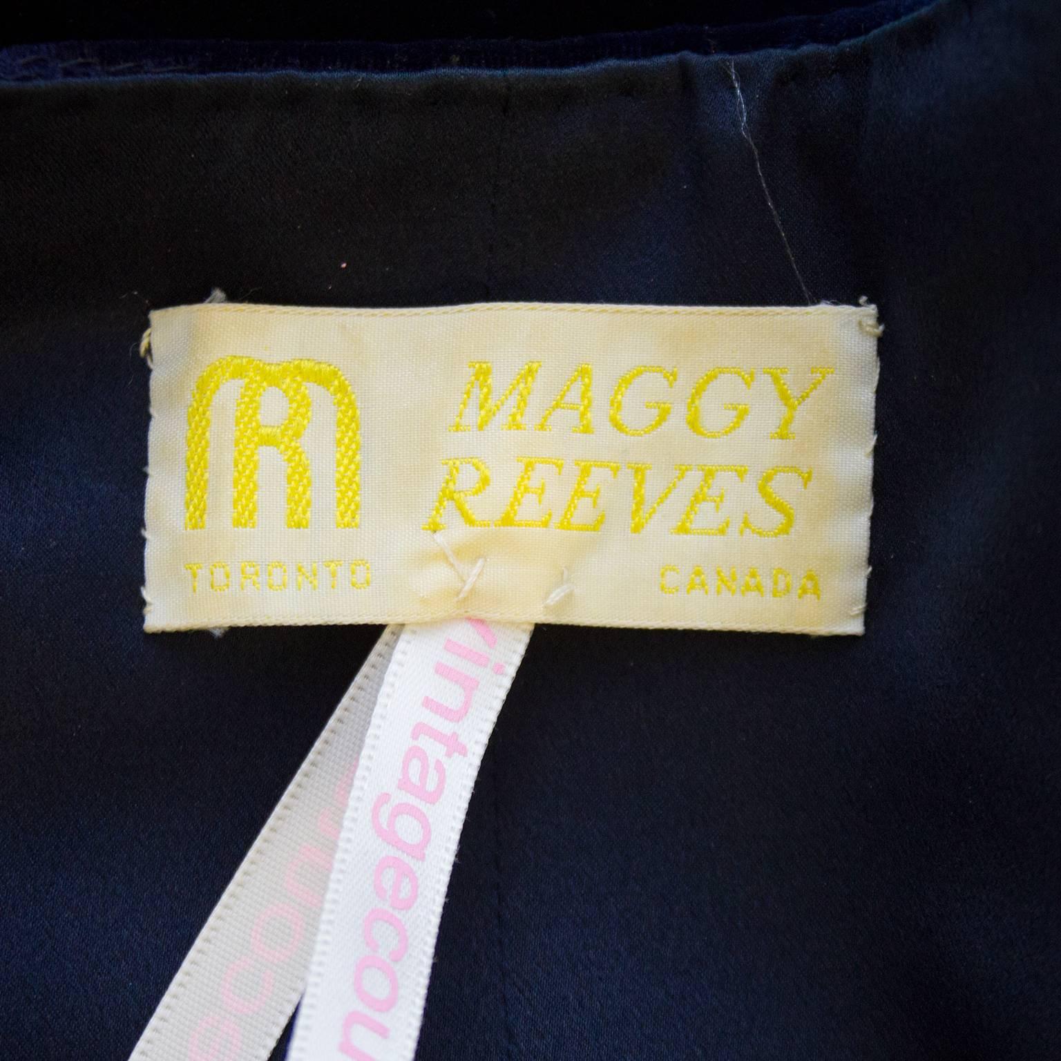 1970s Maggie Reeves Demi Couture Navy Blue Velvet and Silk 3 pc. Ensemble  For Sale 4