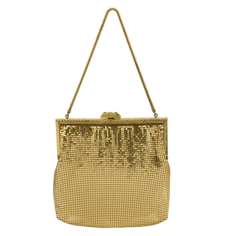 1950s Gold Metal Mesh Evening Bag at 1stDibs gold mesh evening bag
