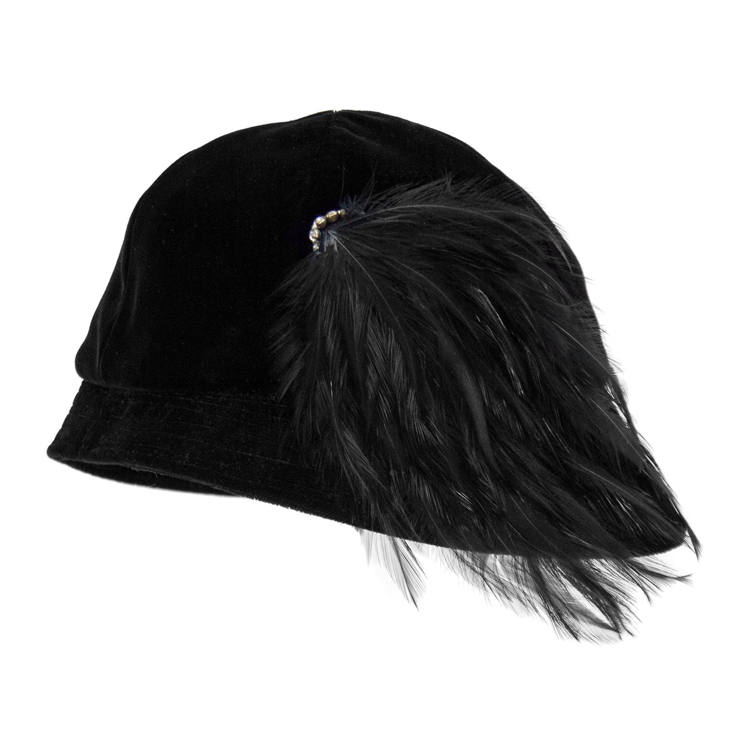 1950's Saks 5th Avenue Black Cloche Hat With Feather