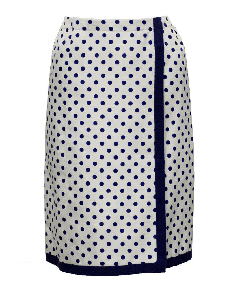 Women's Chanel Couture 1960s Cream & Navy Silk Polka Dot Skirt Suit