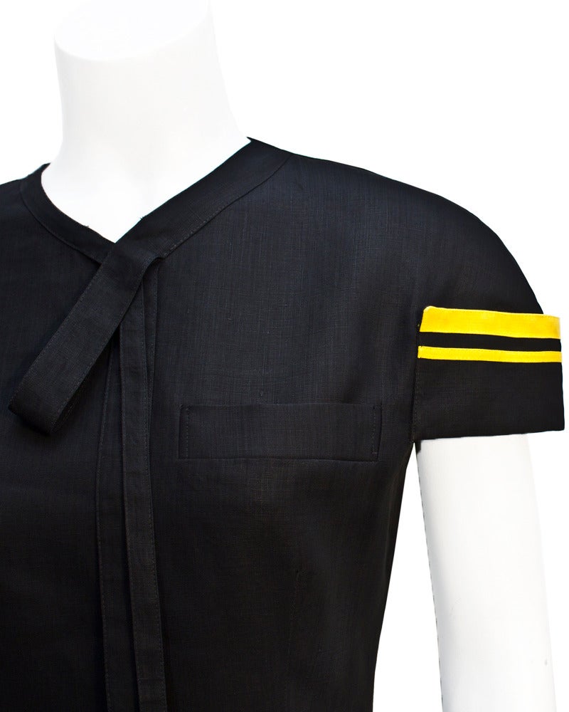 1980's Gianni Versace Black & Yellow Linen Dress In Excellent Condition For Sale In Toronto, Ontario