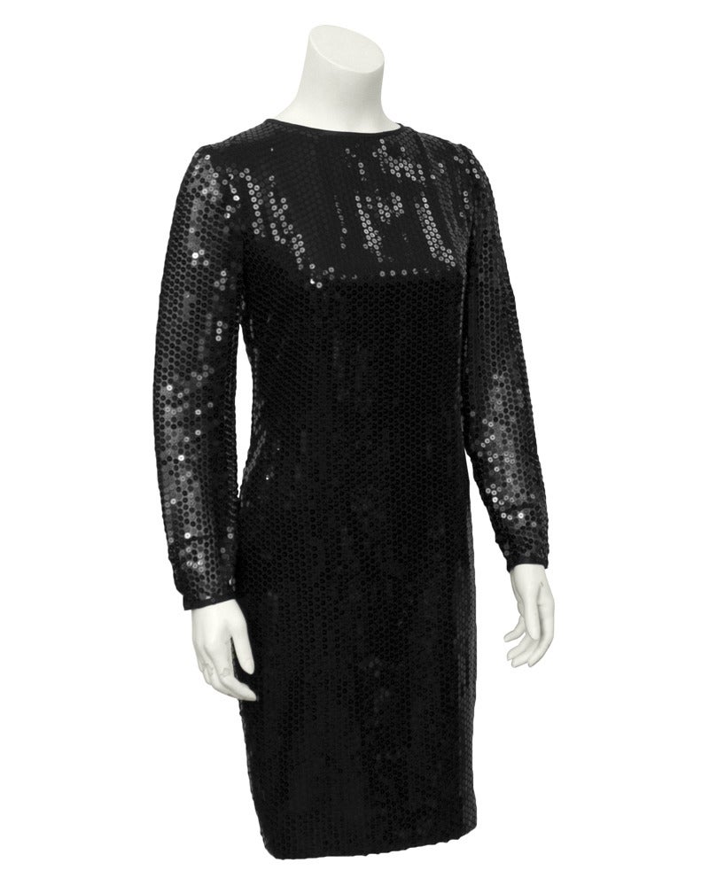 Noir Bellville Sassoon - Robe noire à manches longues et paillettes, années 1980 en vente