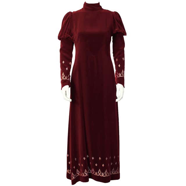 1930's Moss Crepe and Gold Thread Evening Dress For Sale at 1stDibs ...