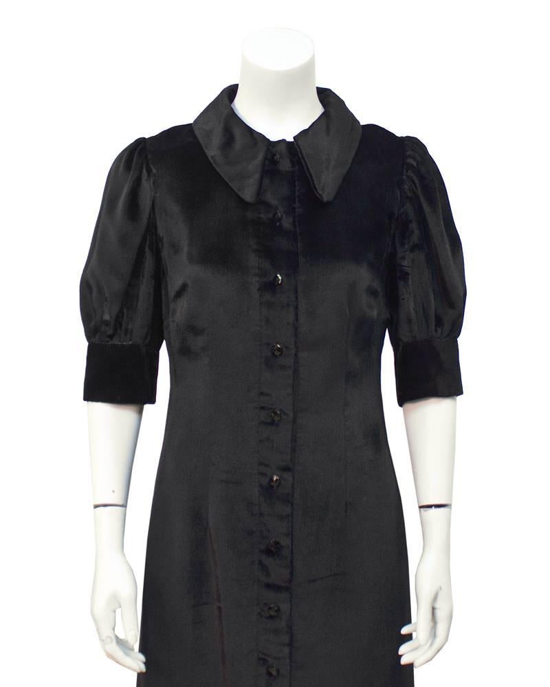 1960's Annacat Black Velvet Maxi Dress  In Excellent Condition For Sale In Toronto, Ontario