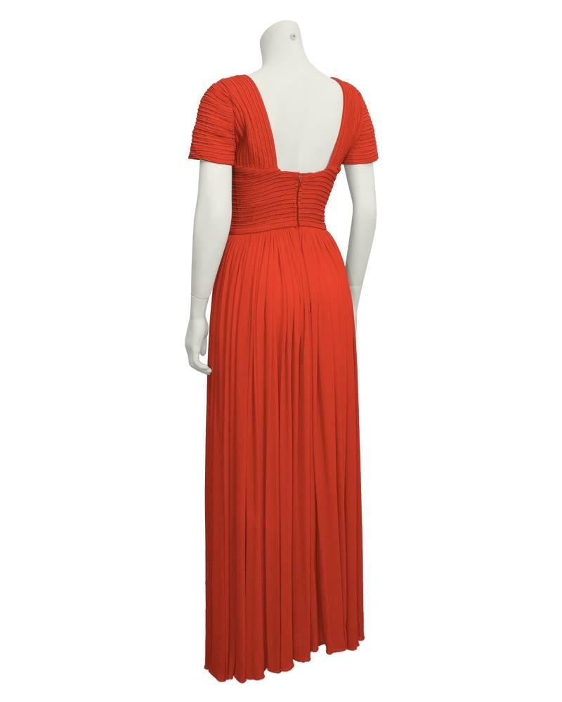 1980's Oscar de la Renta Red Cap Sleeve Gown In Excellent Condition In Toronto, Ontario