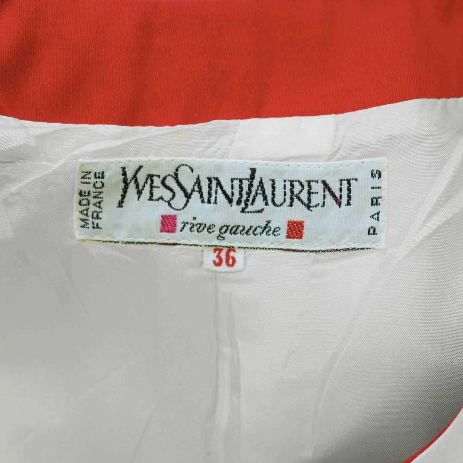 1980er Jahre Yves Saint Laurent YSL Weiße Jacke mit Dome-Knöpfen im Angebot 1