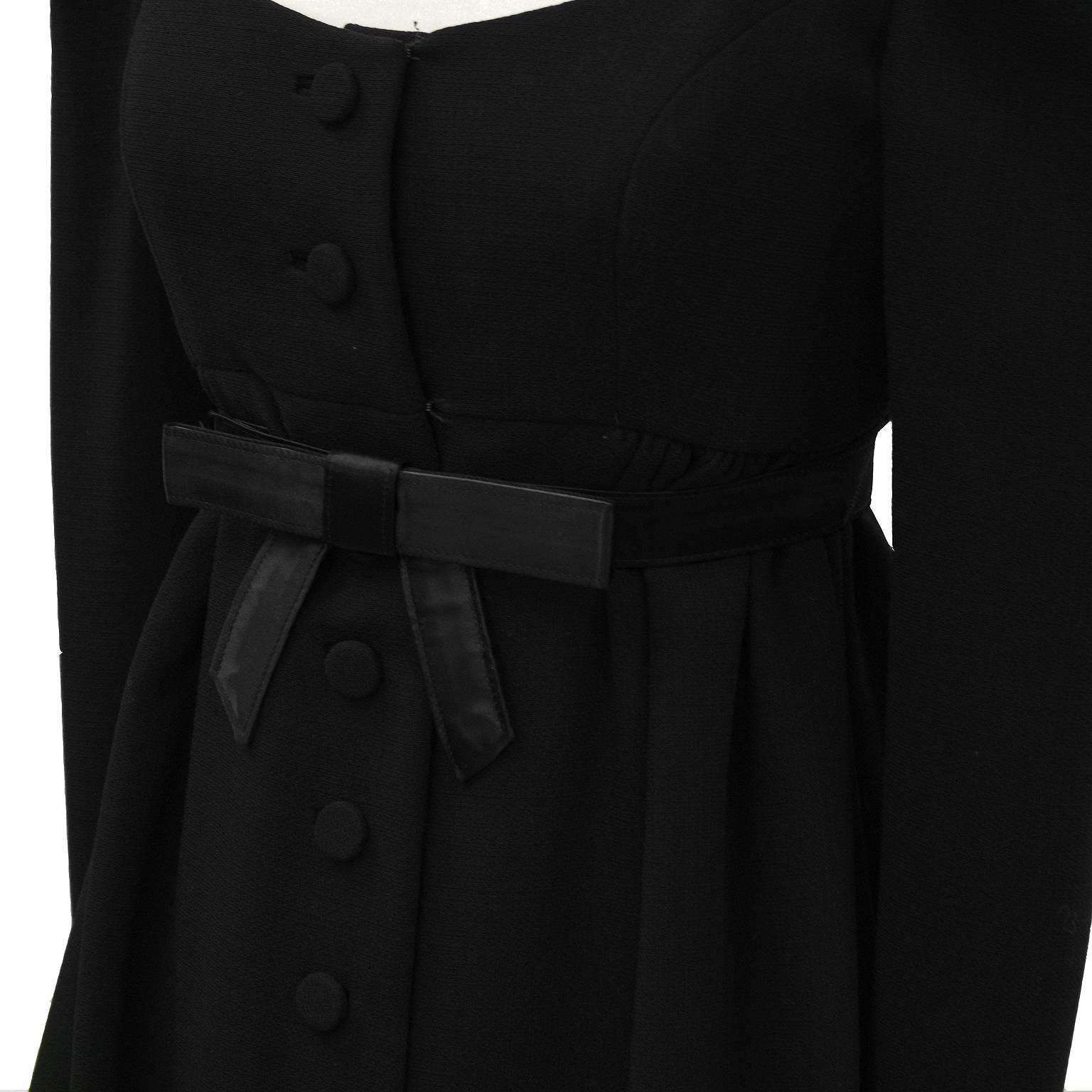 1960s Geoffrey Beene Black Empire Waist Gown In Good Condition For Sale In Toronto, Ontario