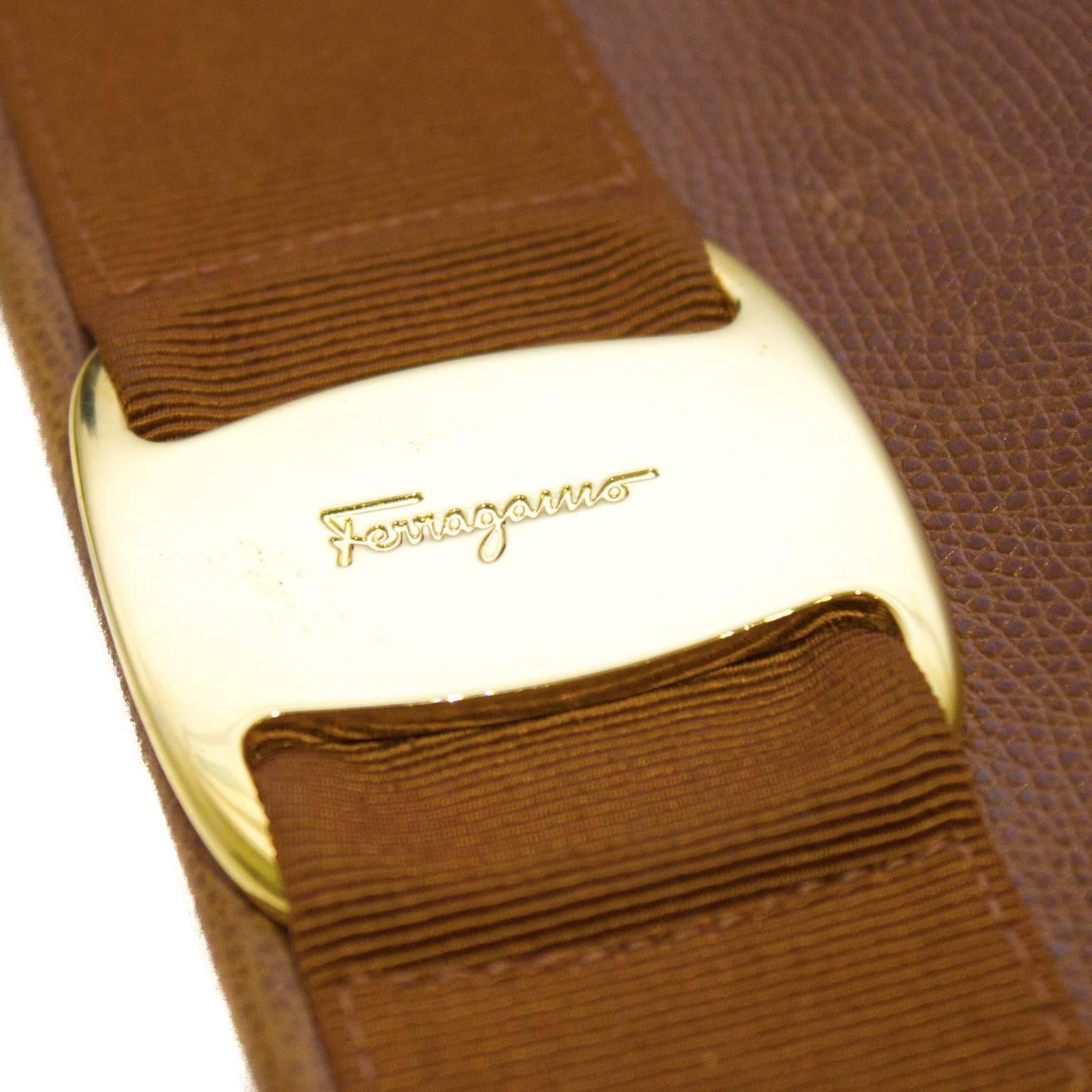 1980's Salvatore Ferragamo Caramel Leather Clutch In Good Condition In Toronto, Ontario