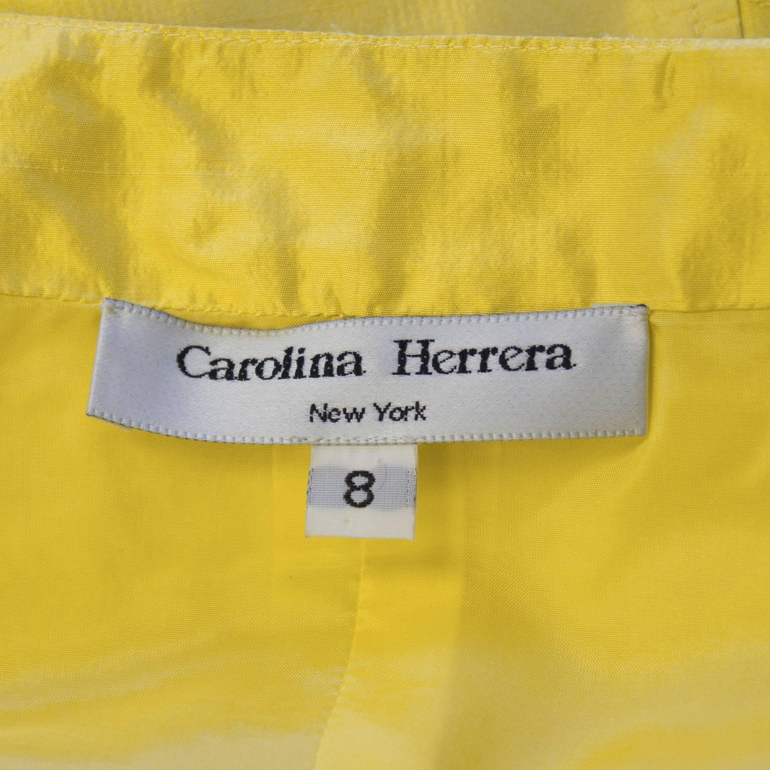 Early 2000's Carolina Herrera Yellow Evening Gown In Good Condition In Toronto, Ontario