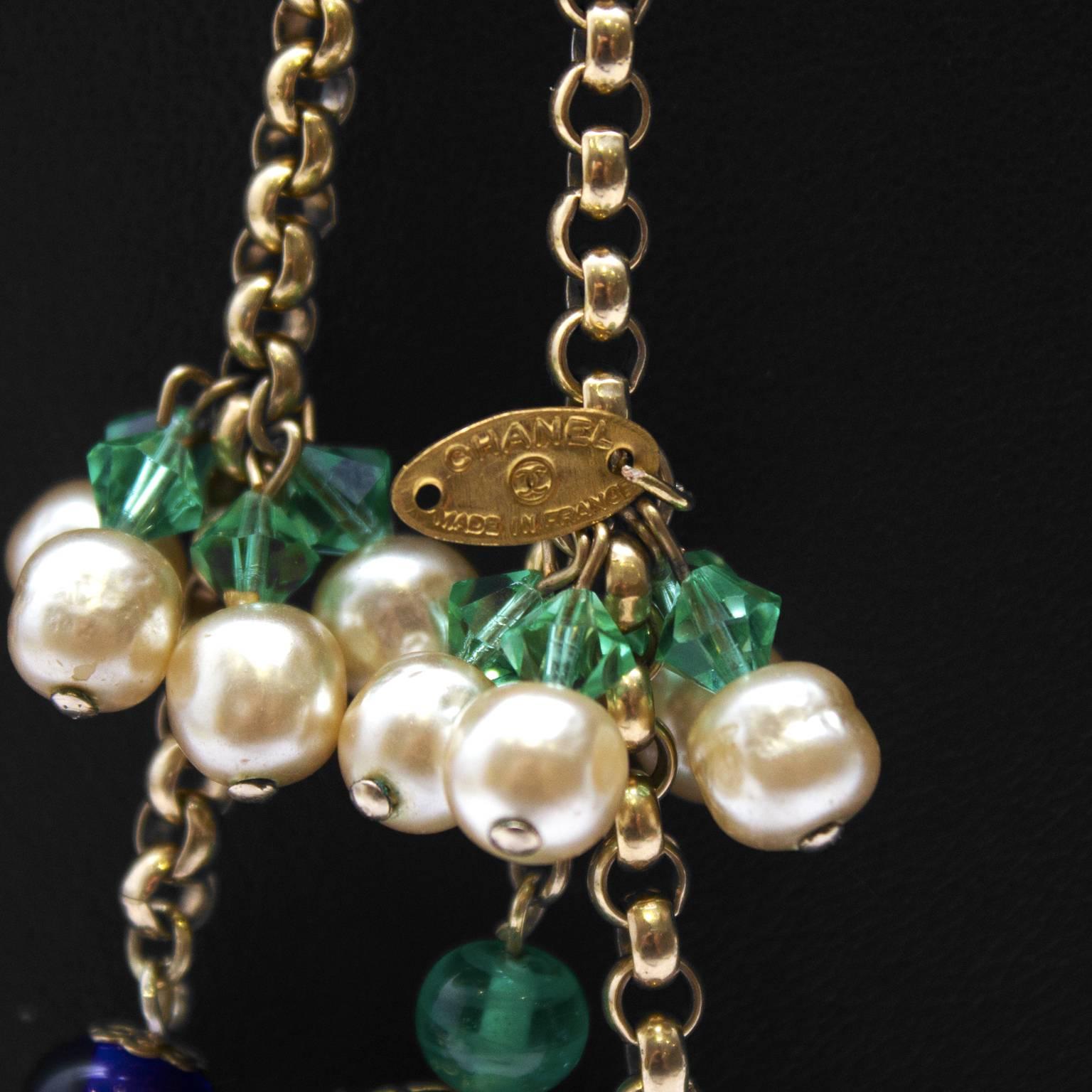1980's Chanel Lariat with Glass Beaded Tassles In Excellent Condition In Toronto, Ontario